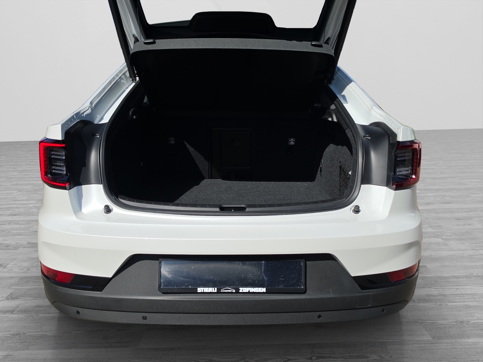 POLESTAR 2 Long Range Dual Motor Performance-image-14