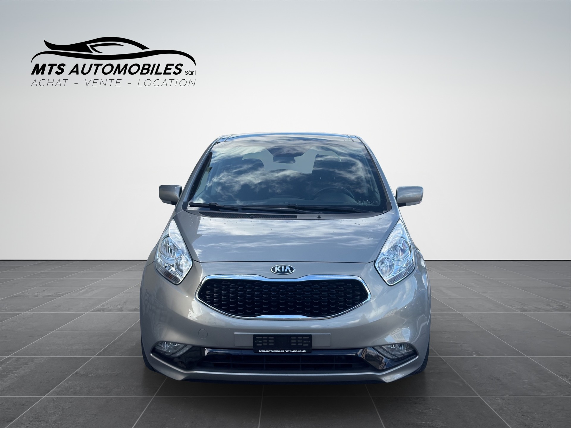 KIA Venga 1.6 CVVT Swiss Champion Automatic-image-1