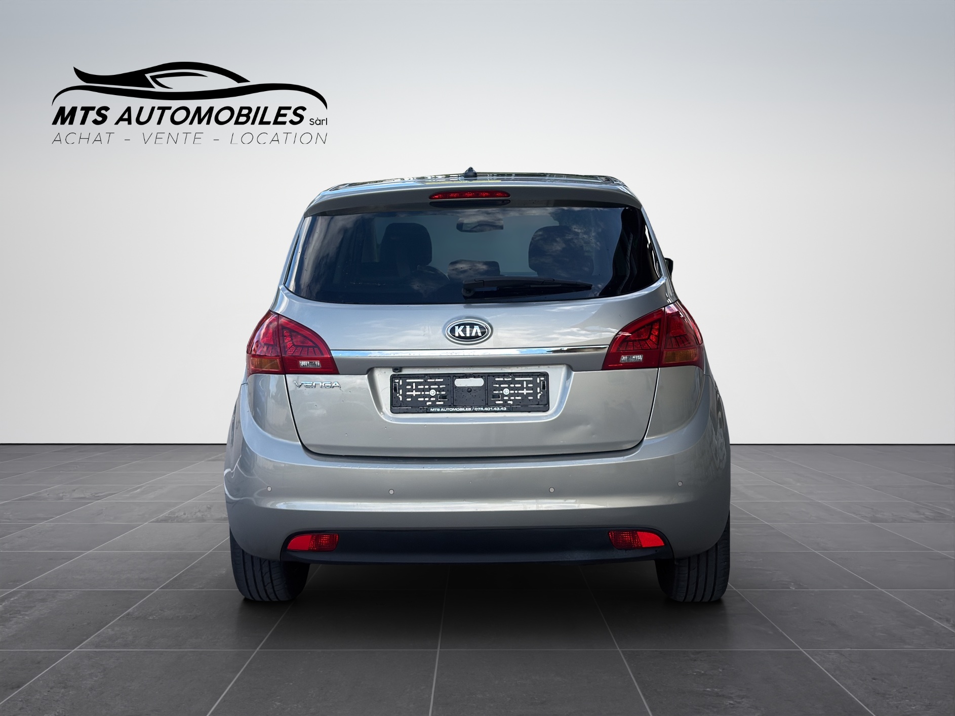 KIA Venga 1.6 CVVT Swiss Champion Automatic-image-4