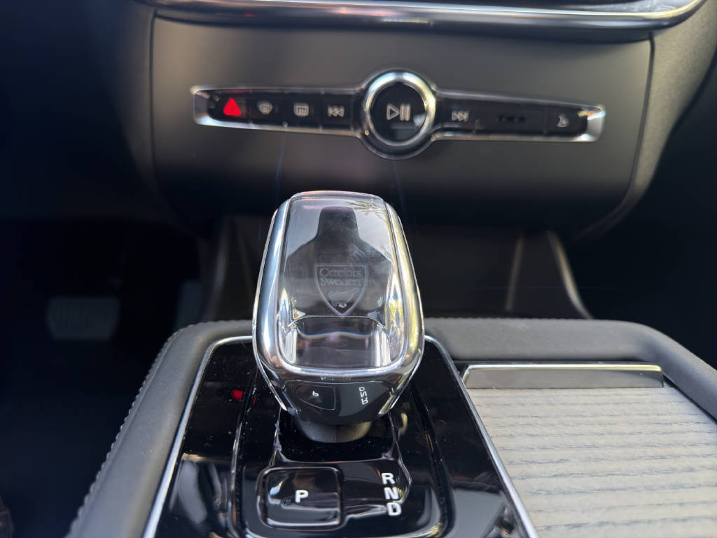 VOLVO XC90 2.0 B5 MH Plus Bright AWD-image-15