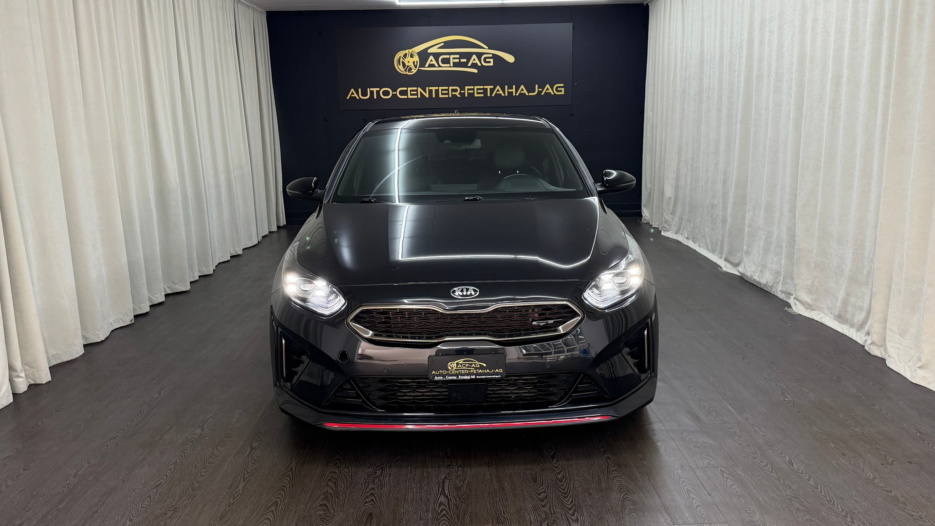 KIA ProCeed 1.6 T-GDi GT DCT-image-1