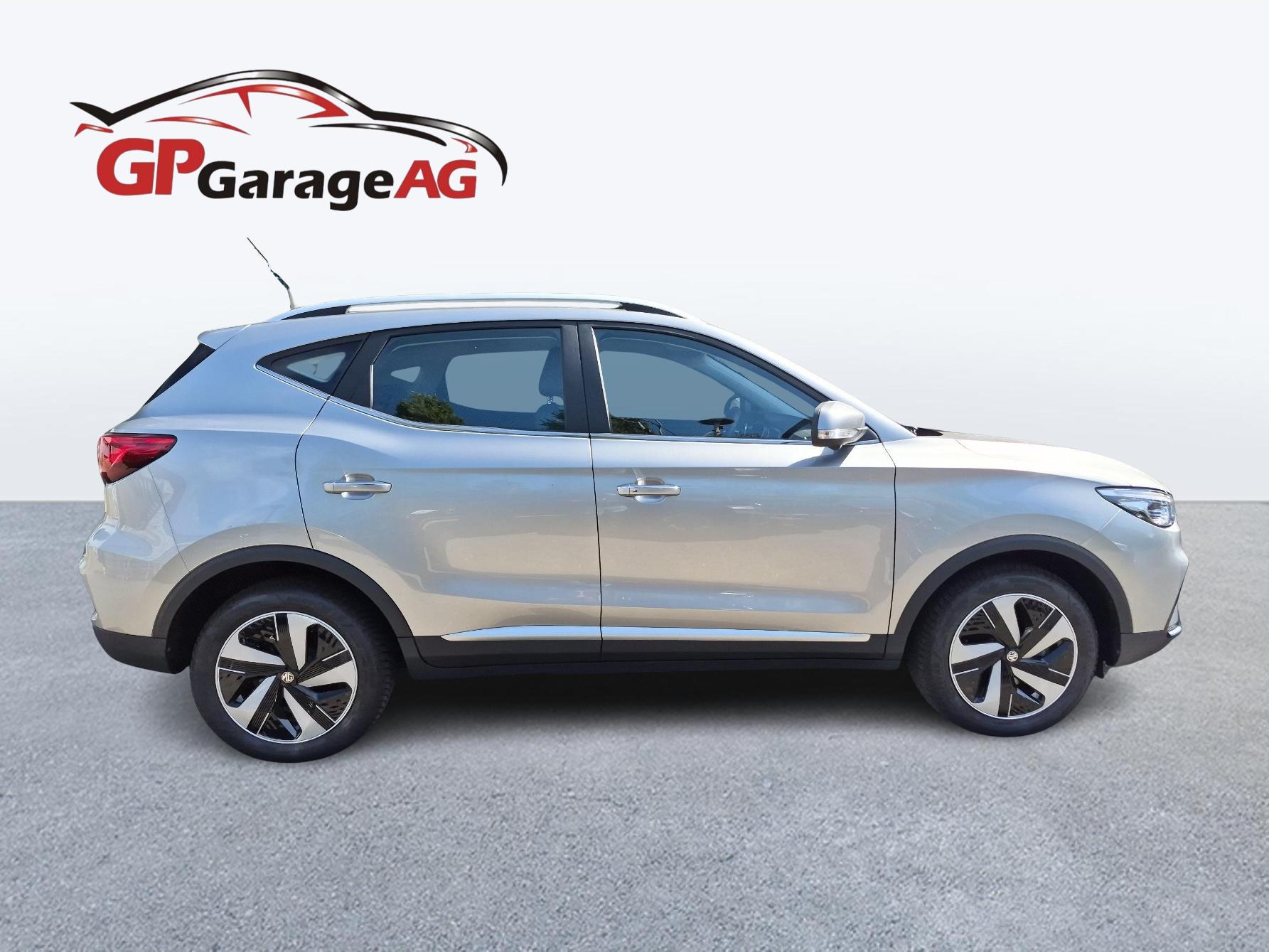 MG ZS EV 70 kWh Luxury-image-5