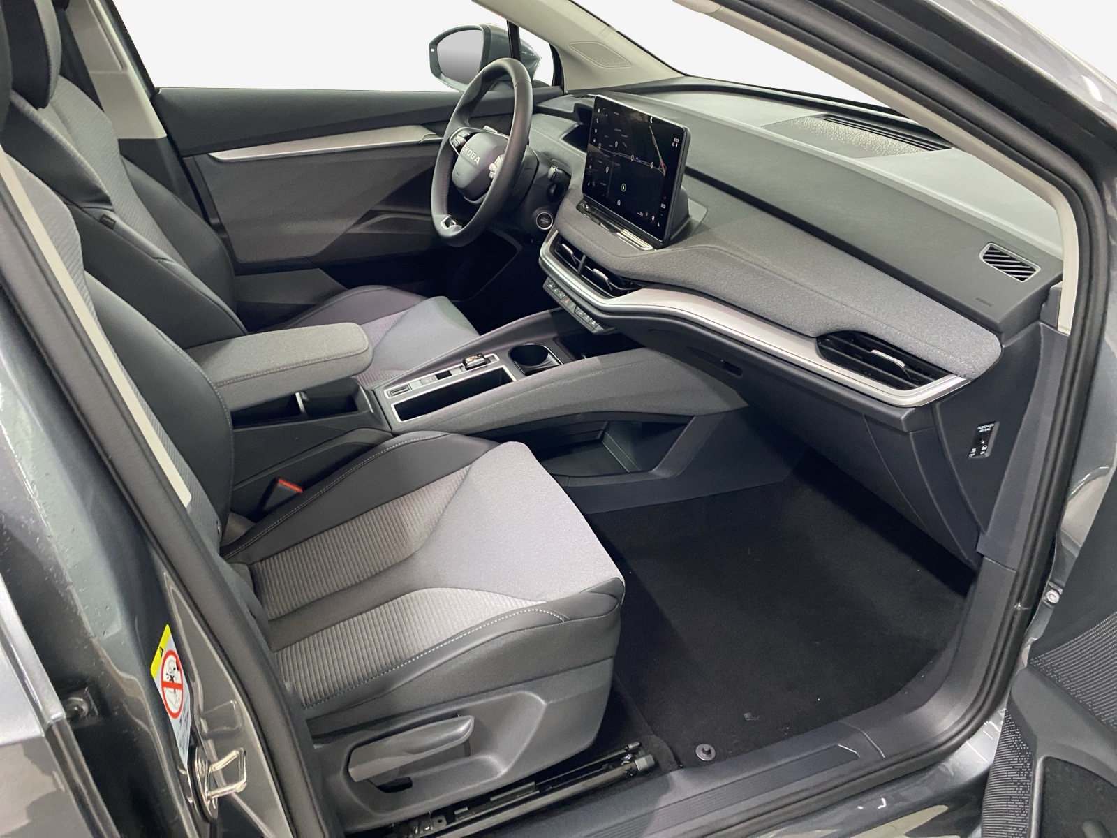 SKODA Enyaq 85x Dynamic 4x4-image-13