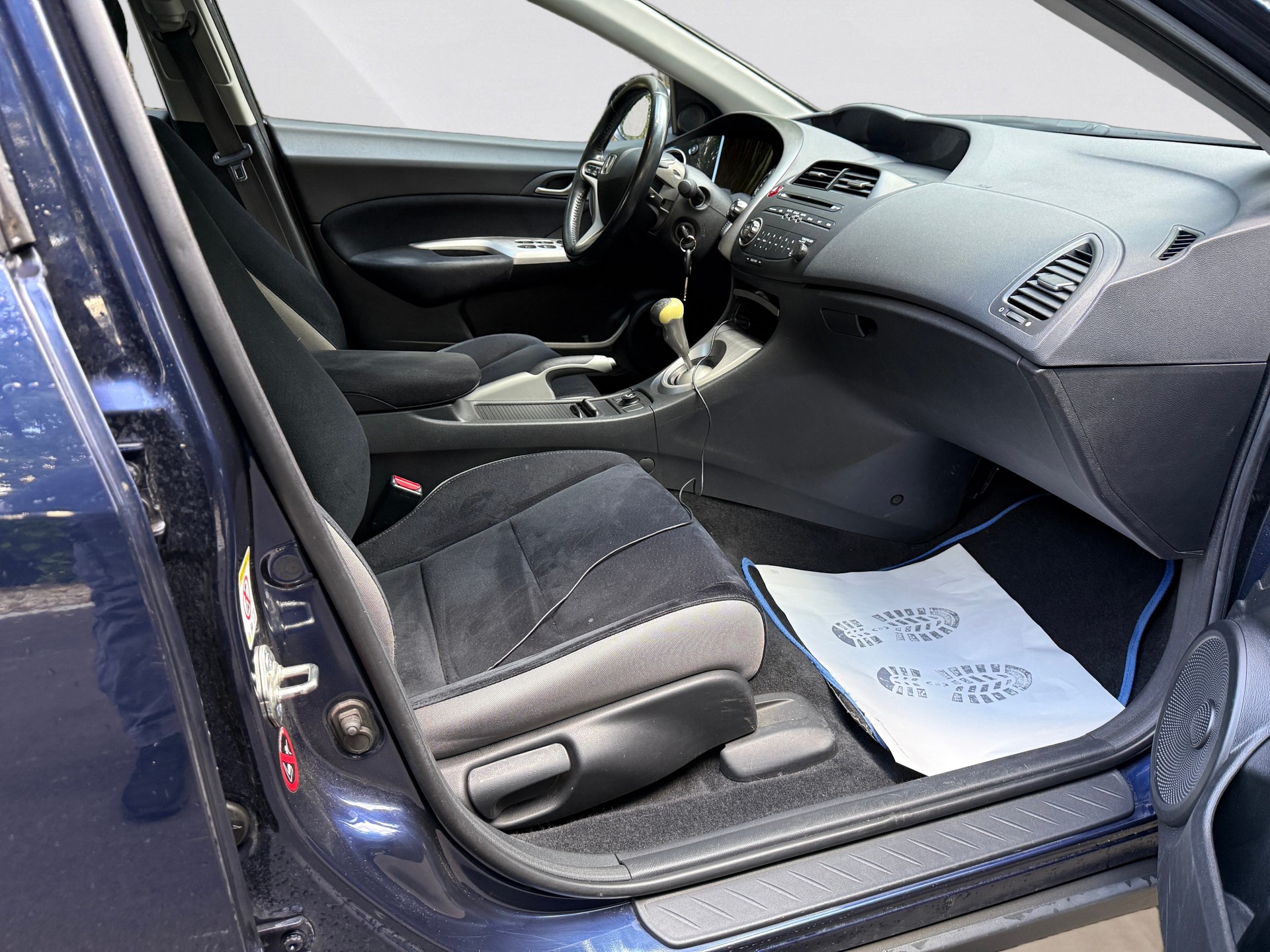 HONDA Civic 1.8i Sport-image-11