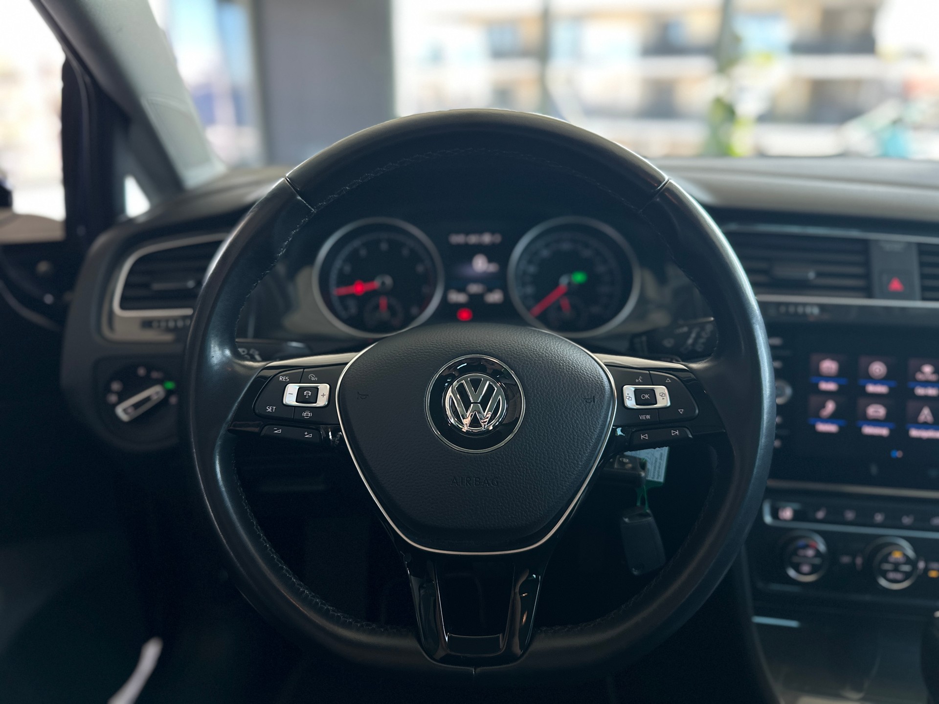 VW Golf Variant 1.5 TSI EVO Comfortline DSG-image-5