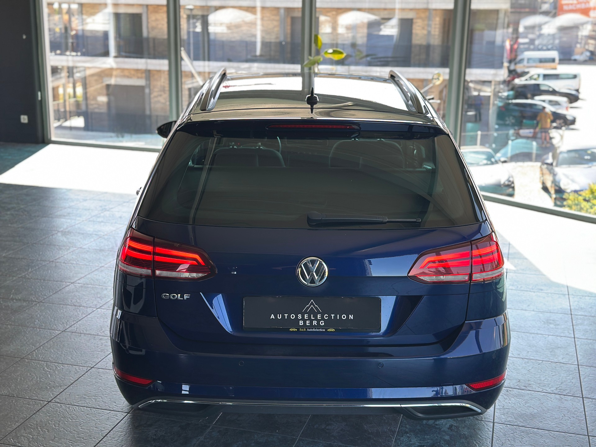 VW Golf Variant 1.5 TSI EVO Comfortline DSG-image-3