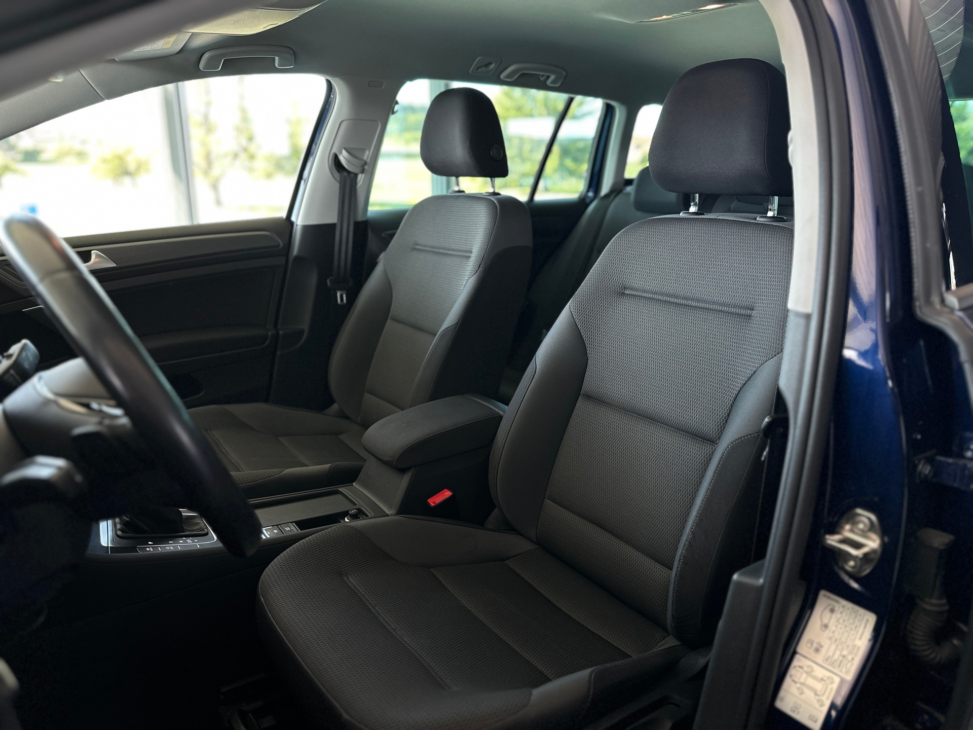 VW Golf Variant 1.5 TSI EVO Comfortline DSG-image-13