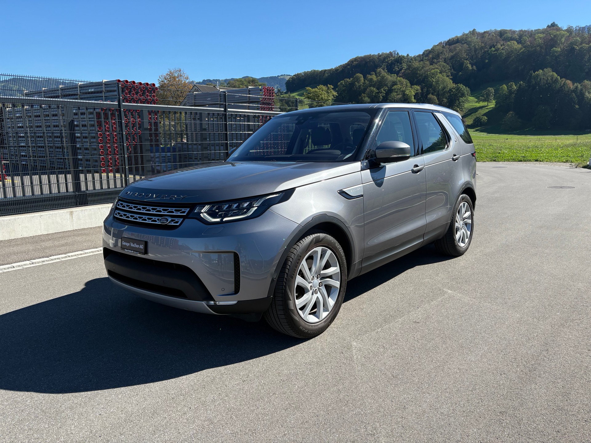 LAND ROVER Discovery 2.0 Si4 HSE Luxury Automatic-image-6