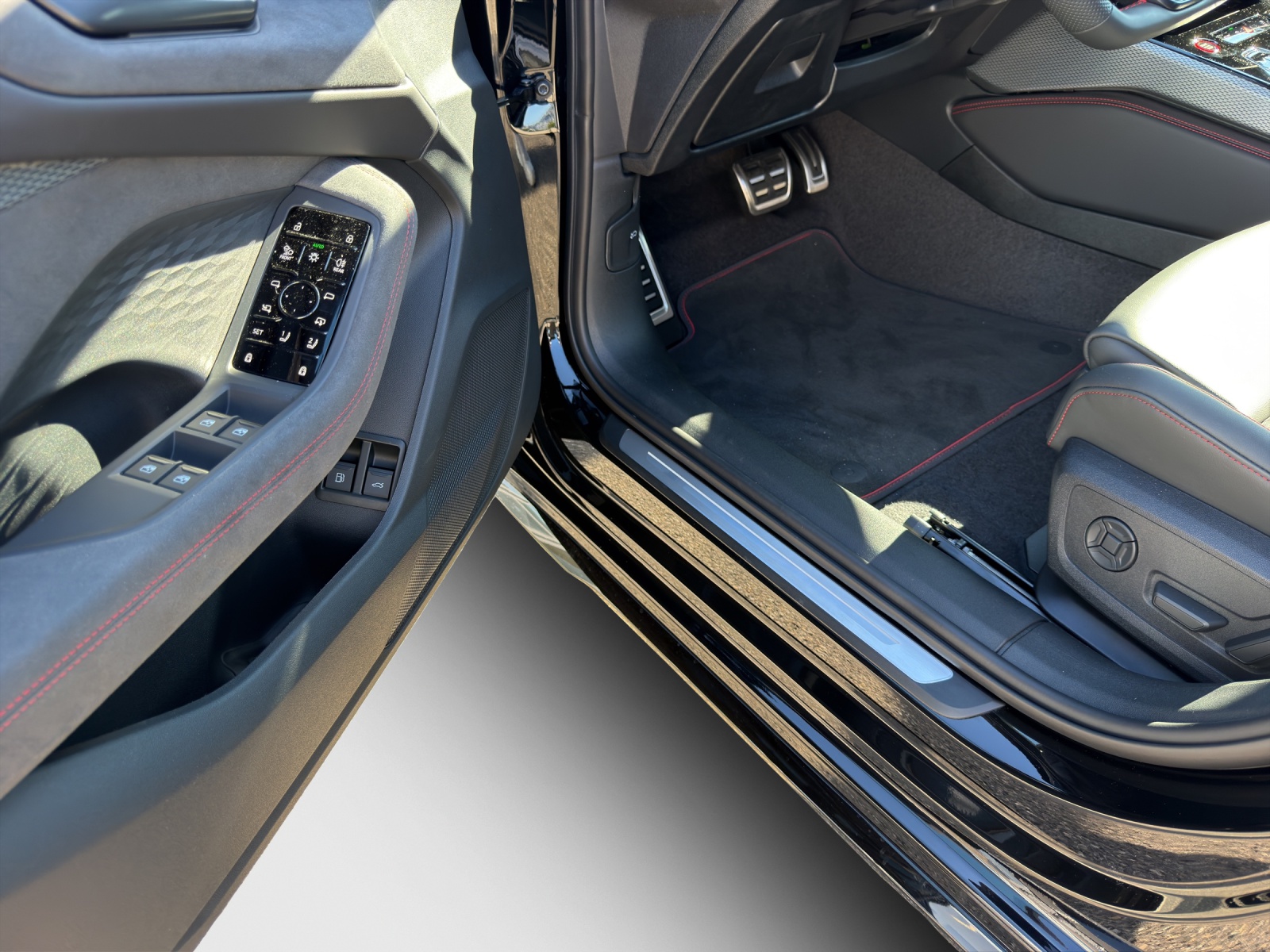 AUDI A5 Avant e-hybrid quattro 270 kW S tronic-image-15