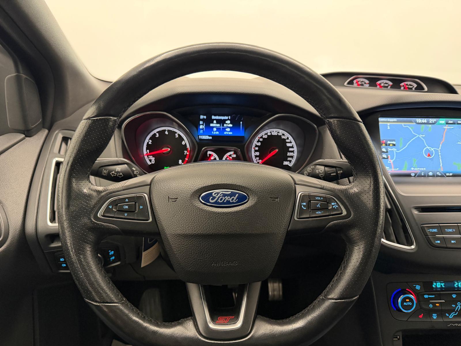 FORD Focus 2.0i EcoB SCTi ST-1-image-16