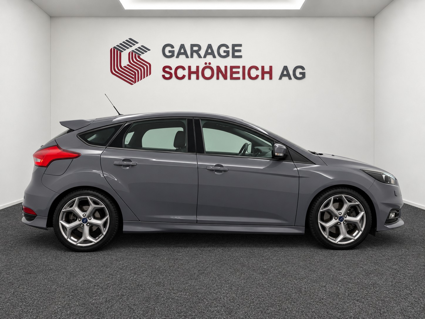 FORD Focus 2.0i EcoB SCTi ST-1-image-3