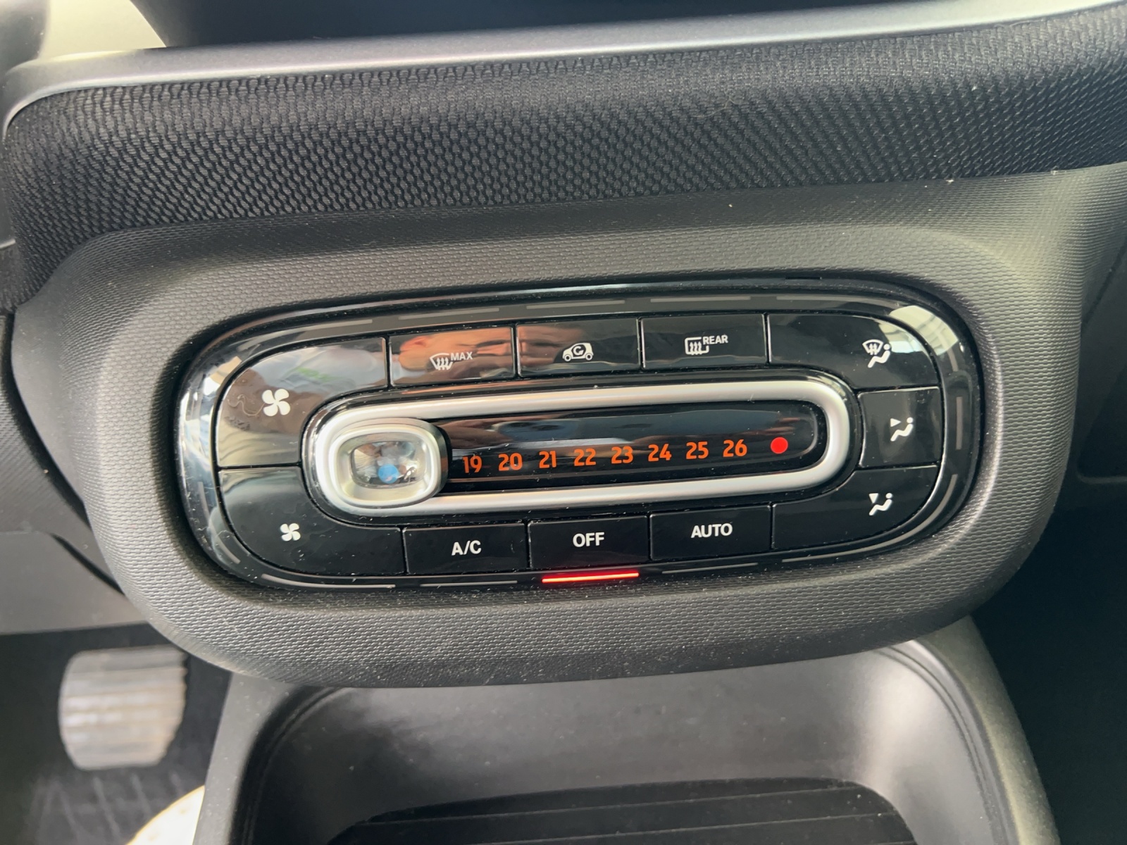 SMART fortwo EQ pulse (incl. battery)-image-16