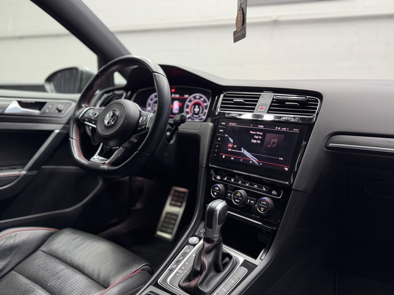 VW Golf 2.0 TSI GTI Performance DSG | CH-Auto | Rieger | Maxton-Design | ST-Federn | JR-Wheels | OHNE OPF!-image-26