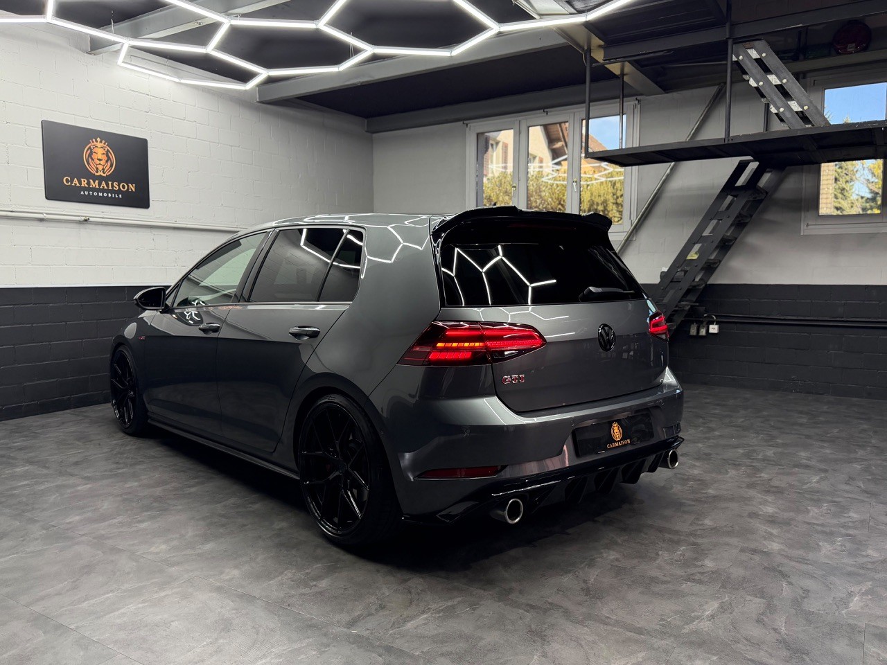 VW Golf 2.0 TSI GTI Performance DSG | CH-Auto | Rieger | Maxton-Design | ST-Federn | JR-Wheels | OHNE OPF!-image-6