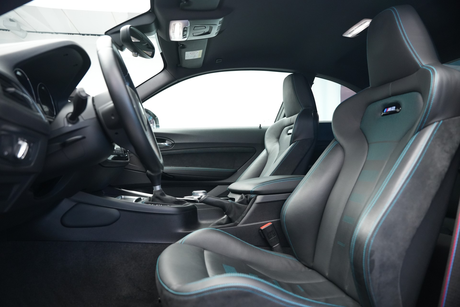 BMW M2 Competition *Schaltgetriebe* *CH-Fahrzeug*-image-11