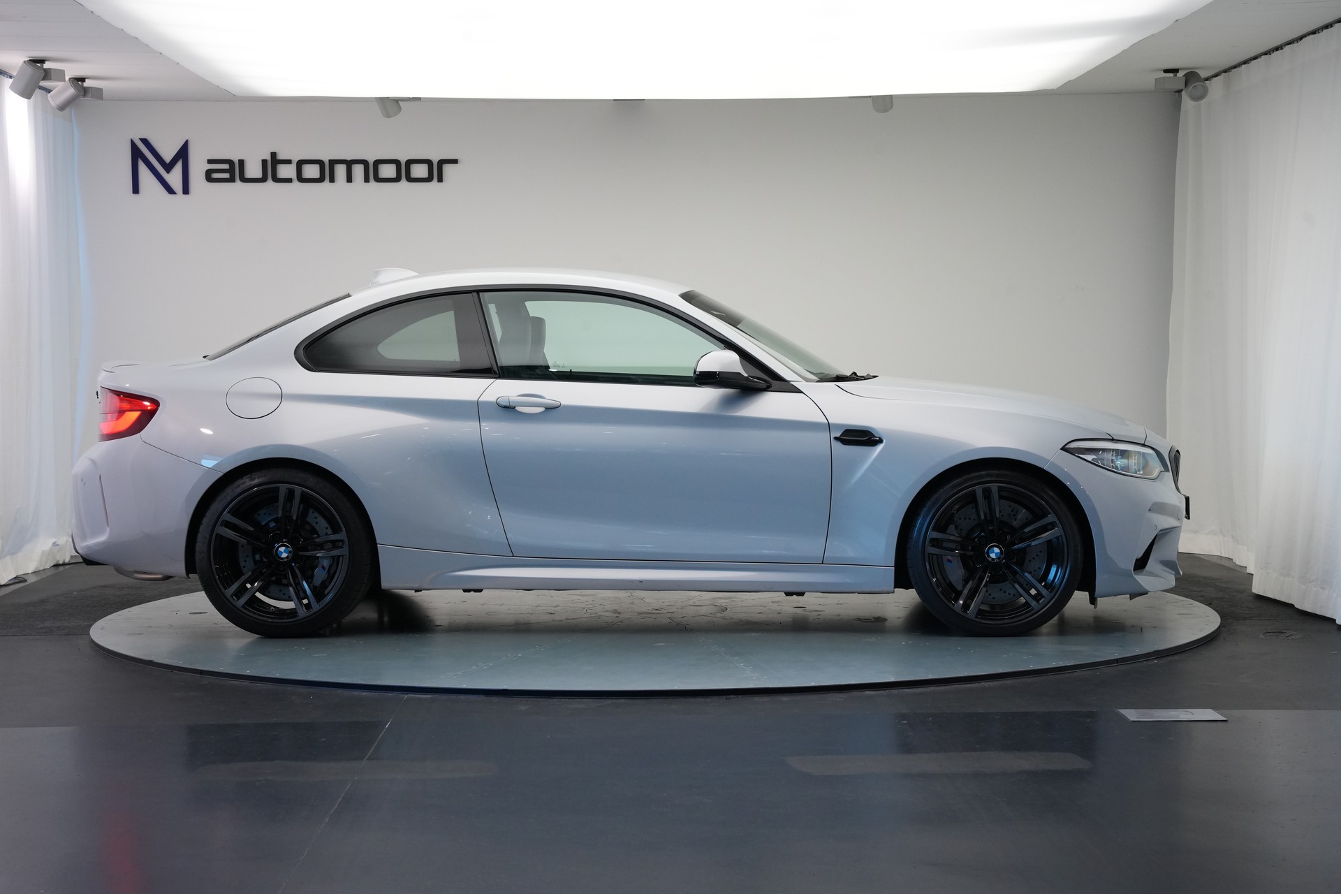BMW M2 Competition *Schaltgetriebe* *CH-Fahrzeug*-image-3