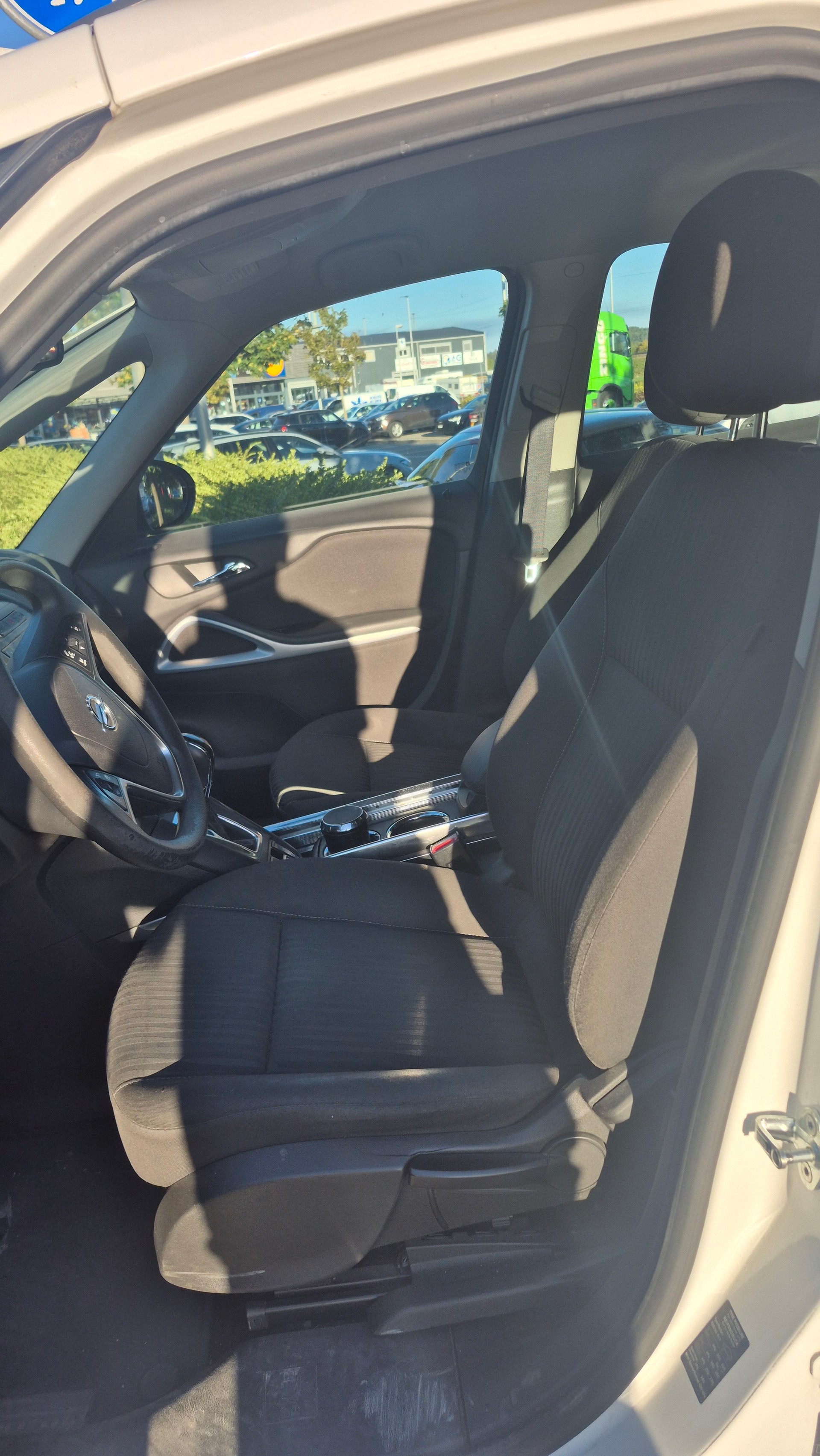 OPEL Zafira Tourer 1.4i 16V Turbo Automatic-image-8