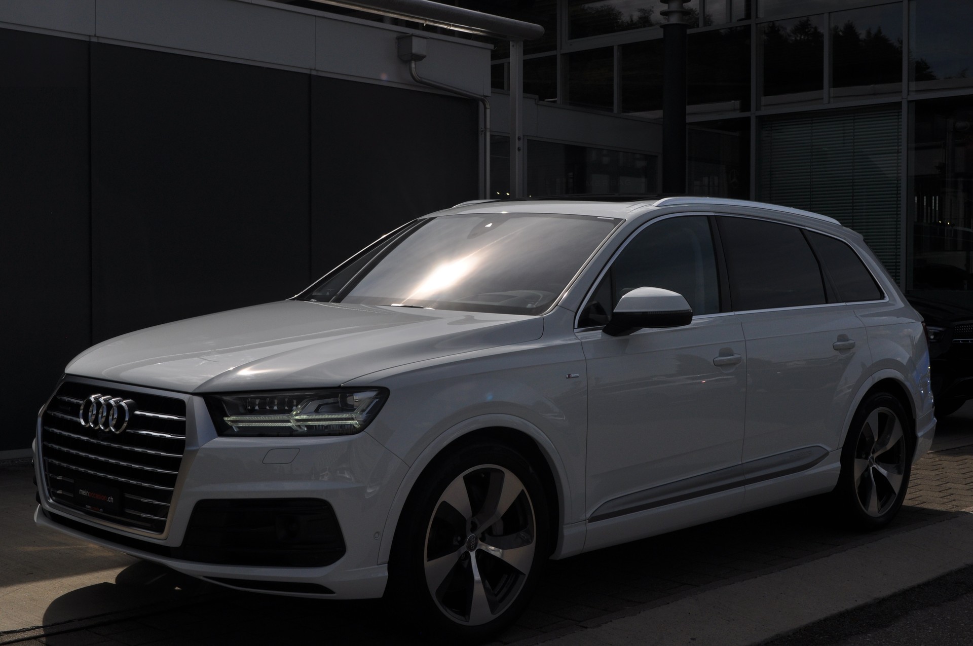 AUDI Q7 3.0 TDI quattro-image-1
