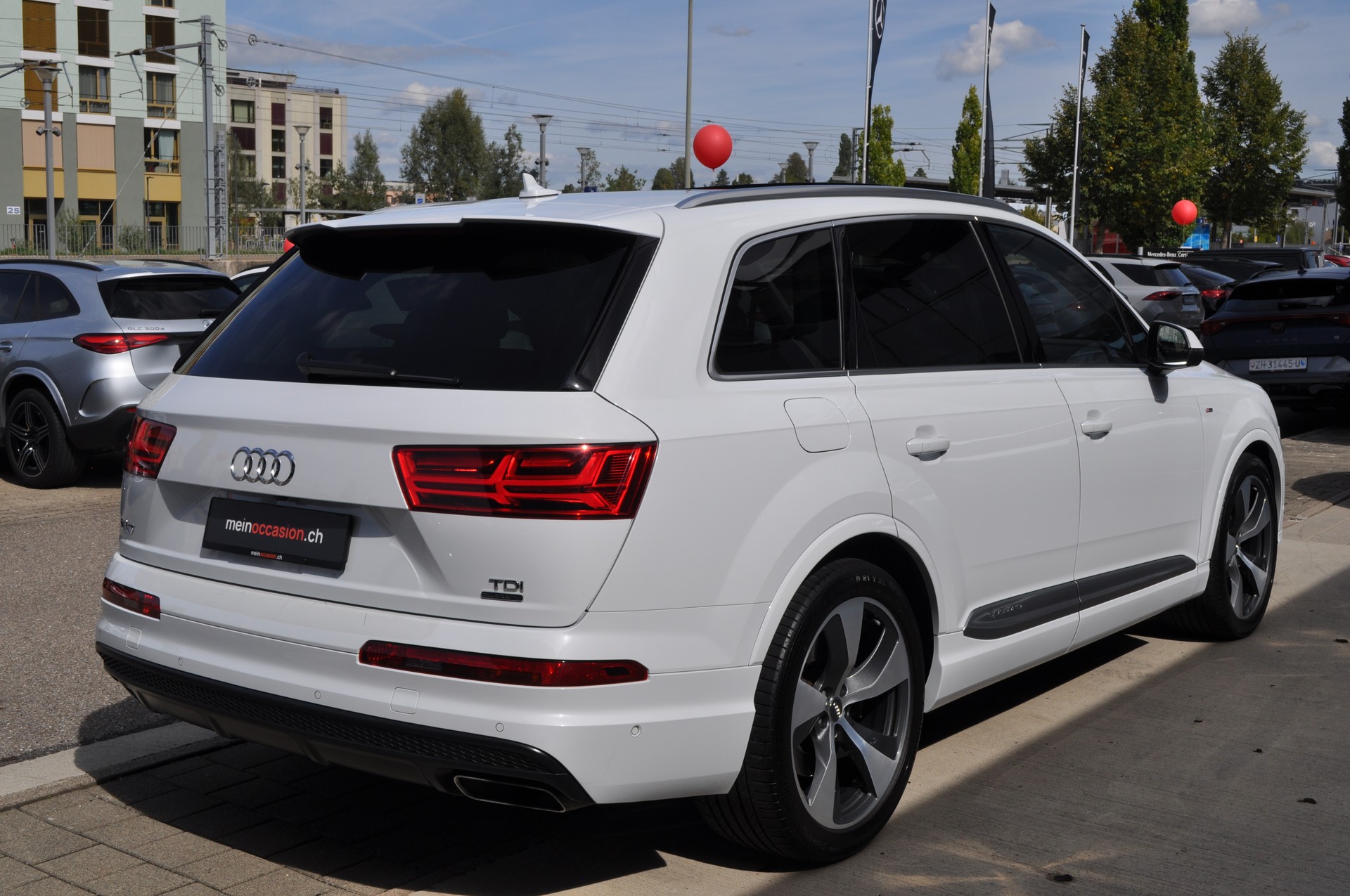 AUDI Q7 3.0 TDI quattro-image-5