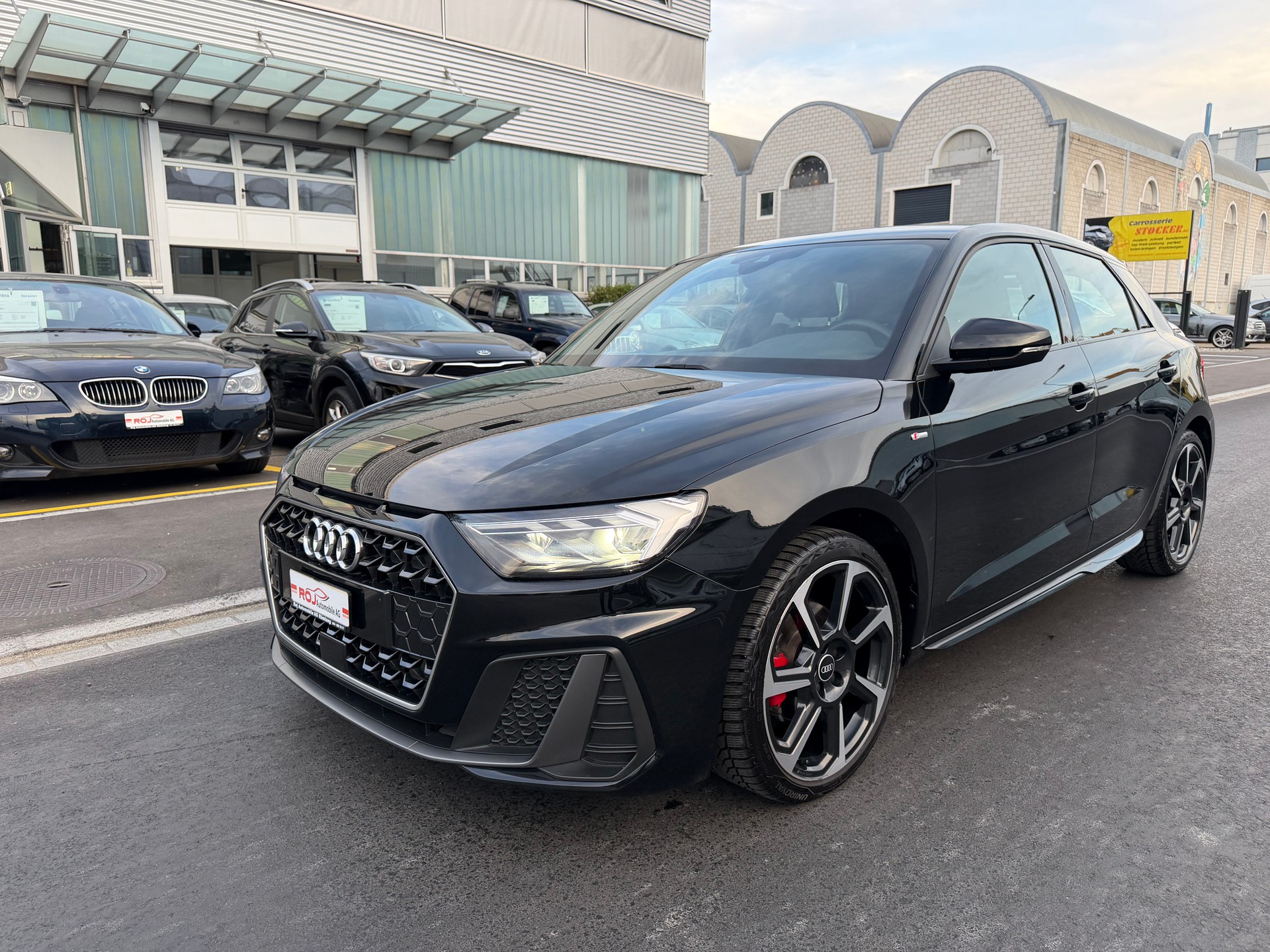 AUDI A1 Sportback 25 TFSI S Line S-tronic-showroom-element-1