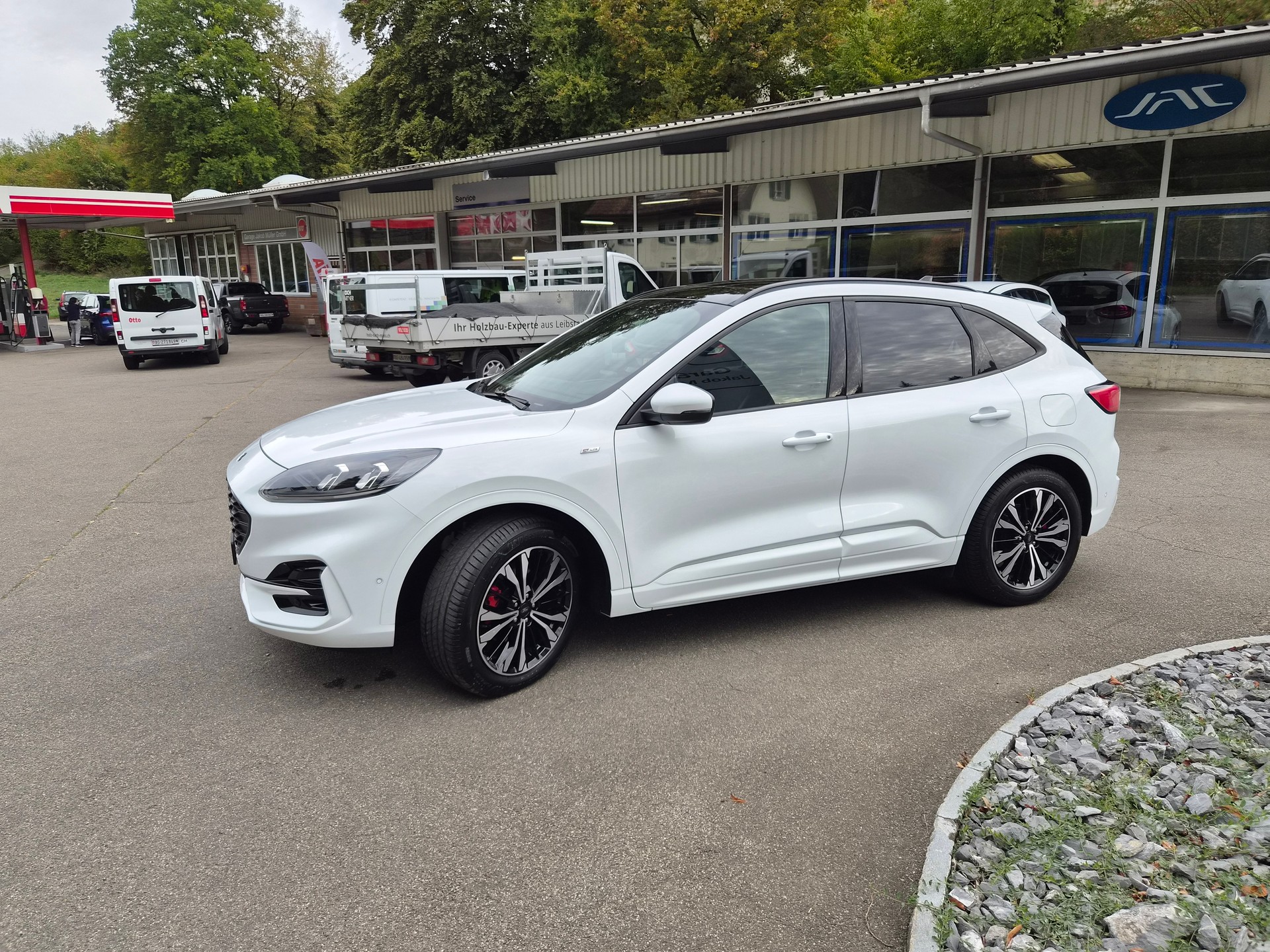 FORD Kuga 2.0 TDCi EcoBlue ST-Line 4WD Automat-image-2