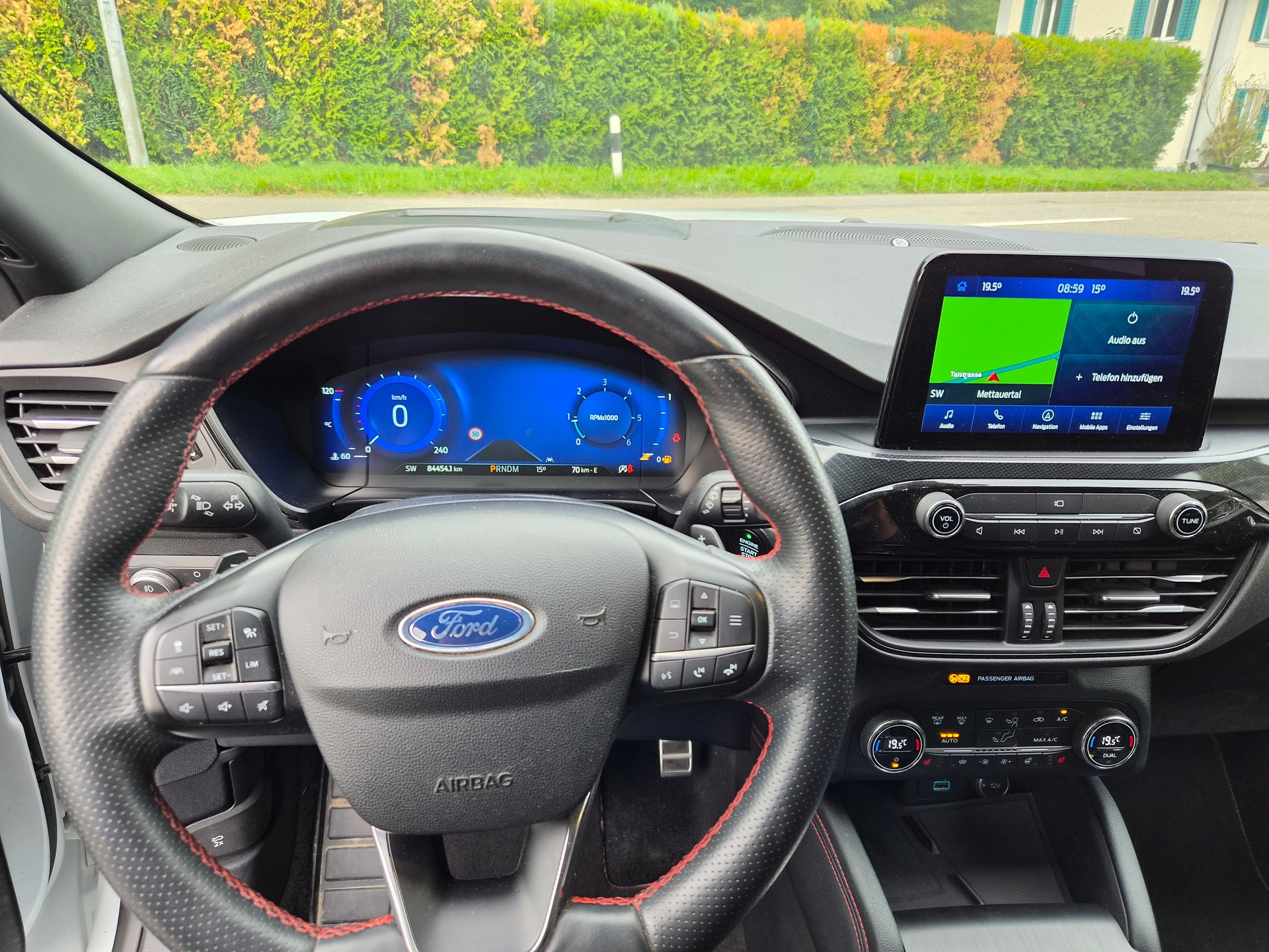 FORD Kuga 2.0 TDCi EcoBlue ST-Line 4WD Automat-image-7