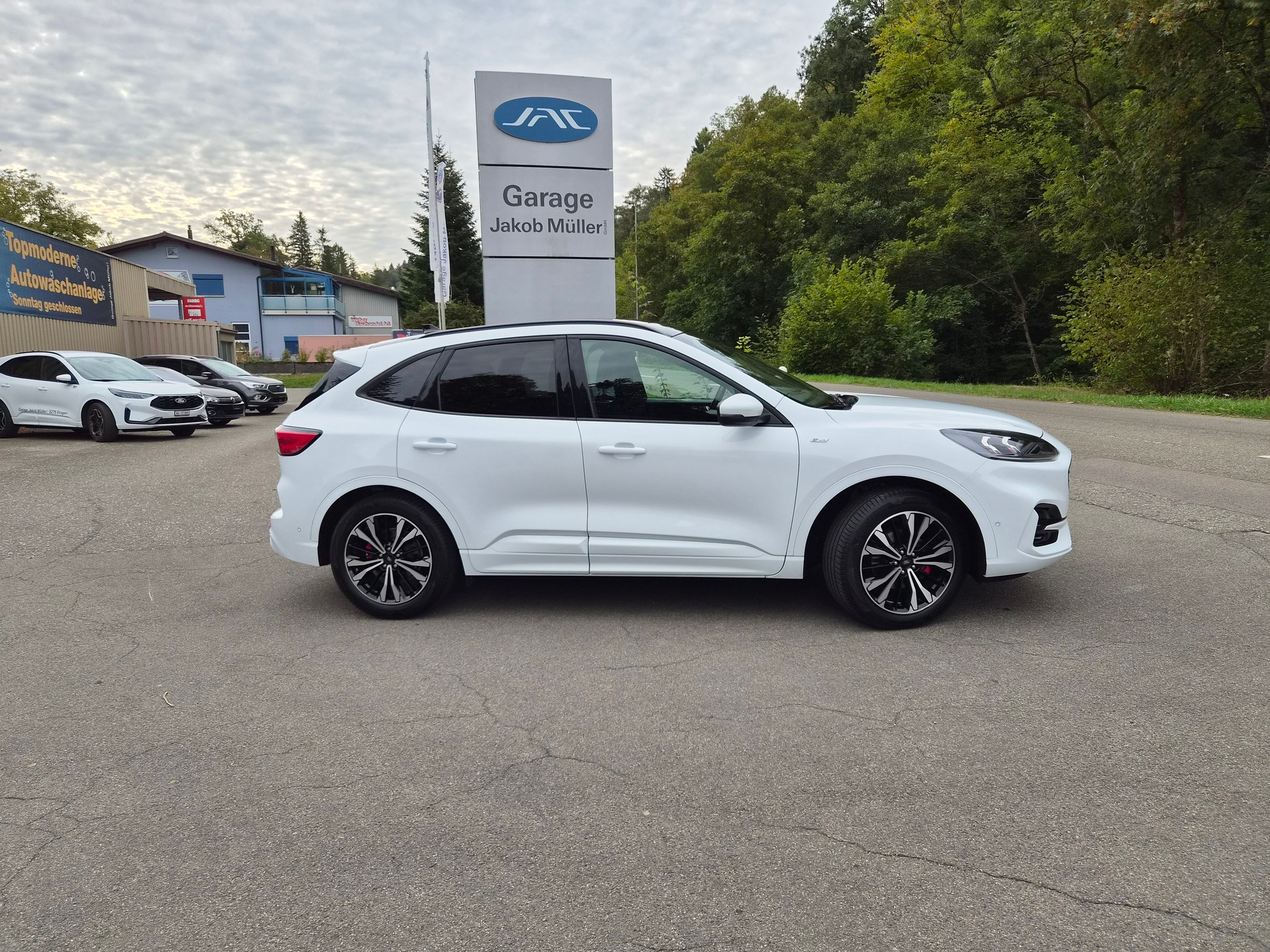FORD Kuga 2.0 TDCi EcoBlue ST-Line 4WD Automat-image-5