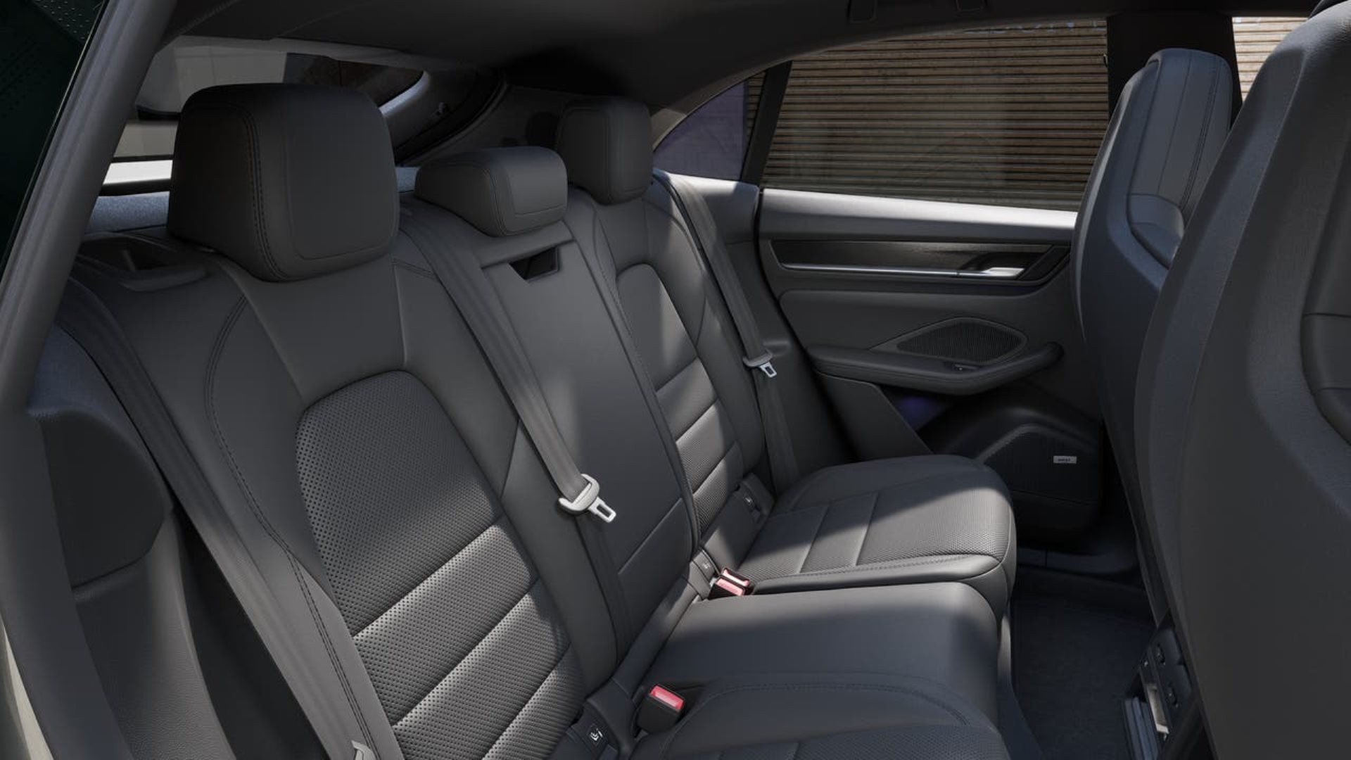 PORSCHE Macan 4S-image-12