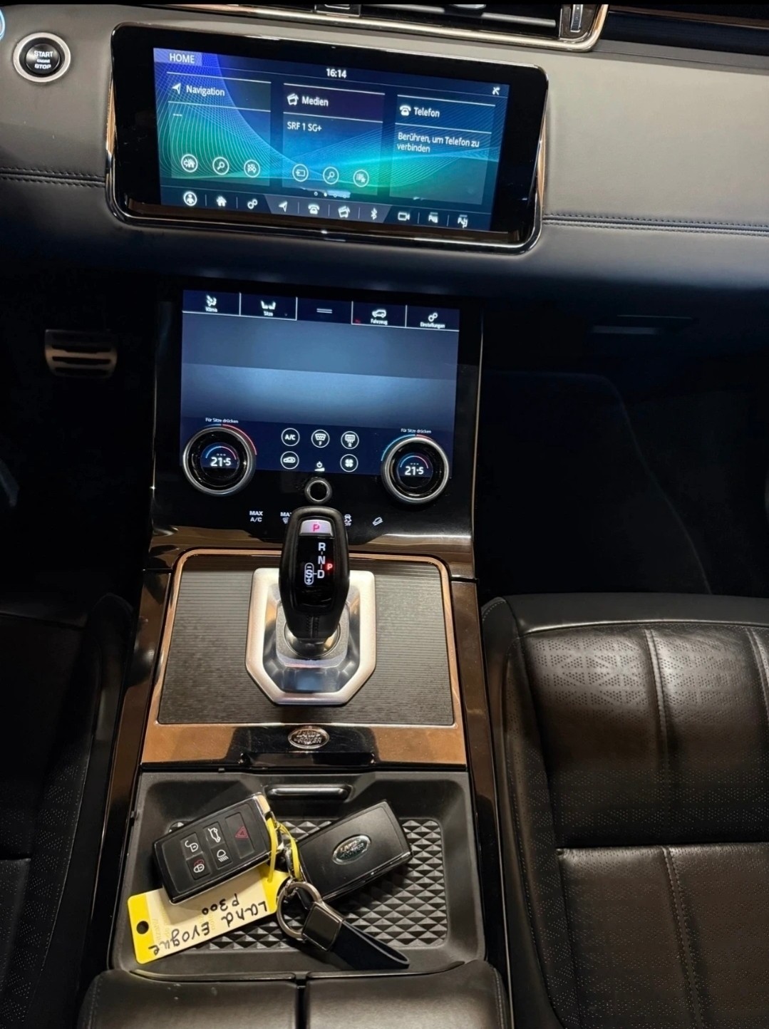 LAND ROVER Range Rover Evoque R-Dynamic P 300 HSE AT9-image-11
