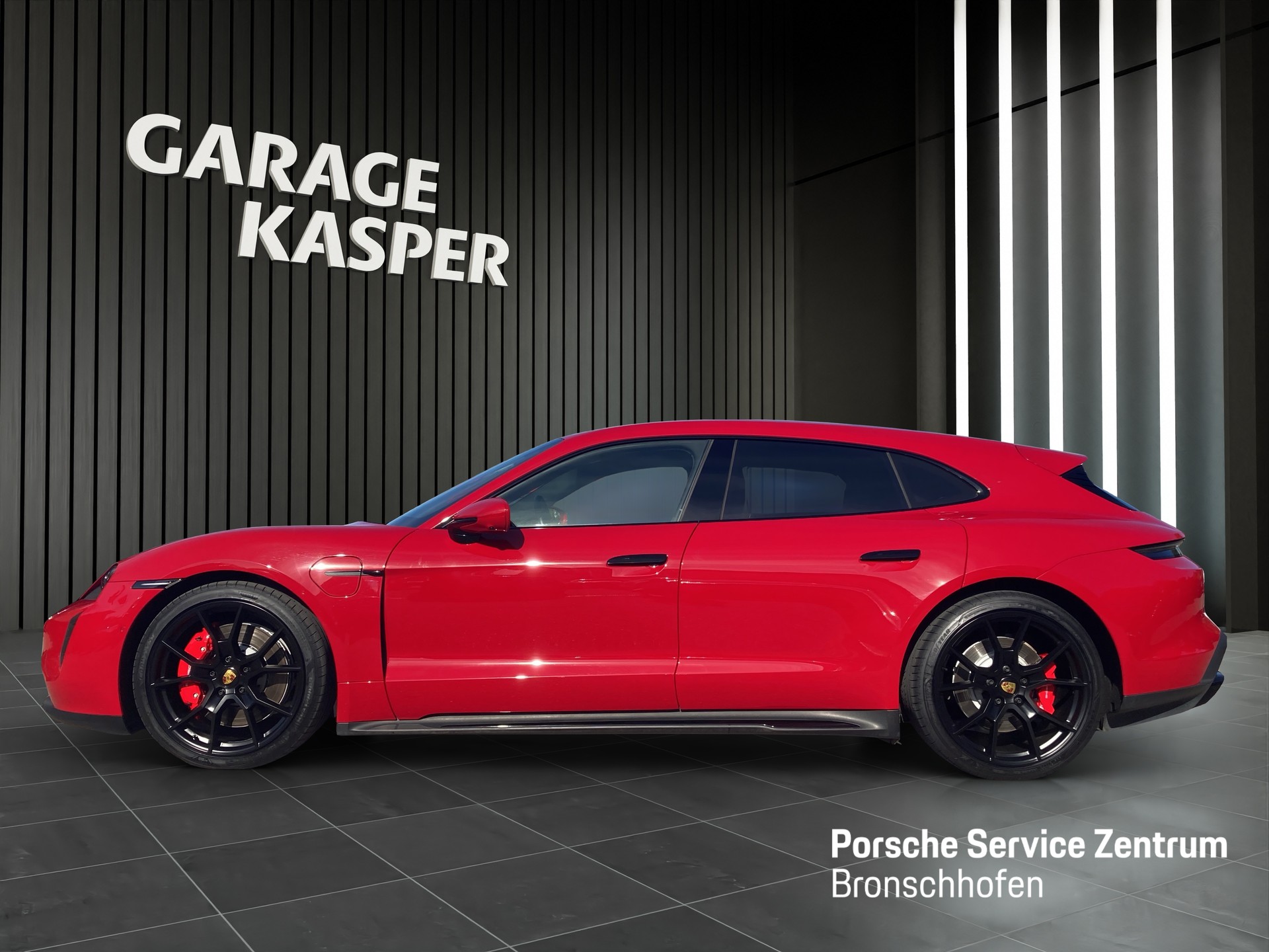PORSCHE Taycan GTS Sport Turismo-showroom-element-1