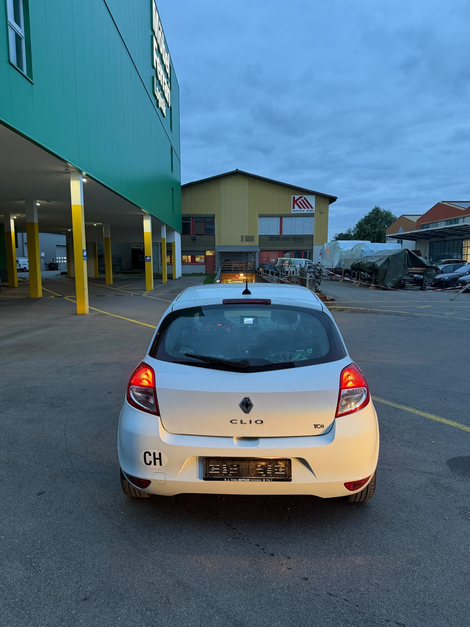 RENAULT Clio 1.2 16V Turbo Expression-image-5