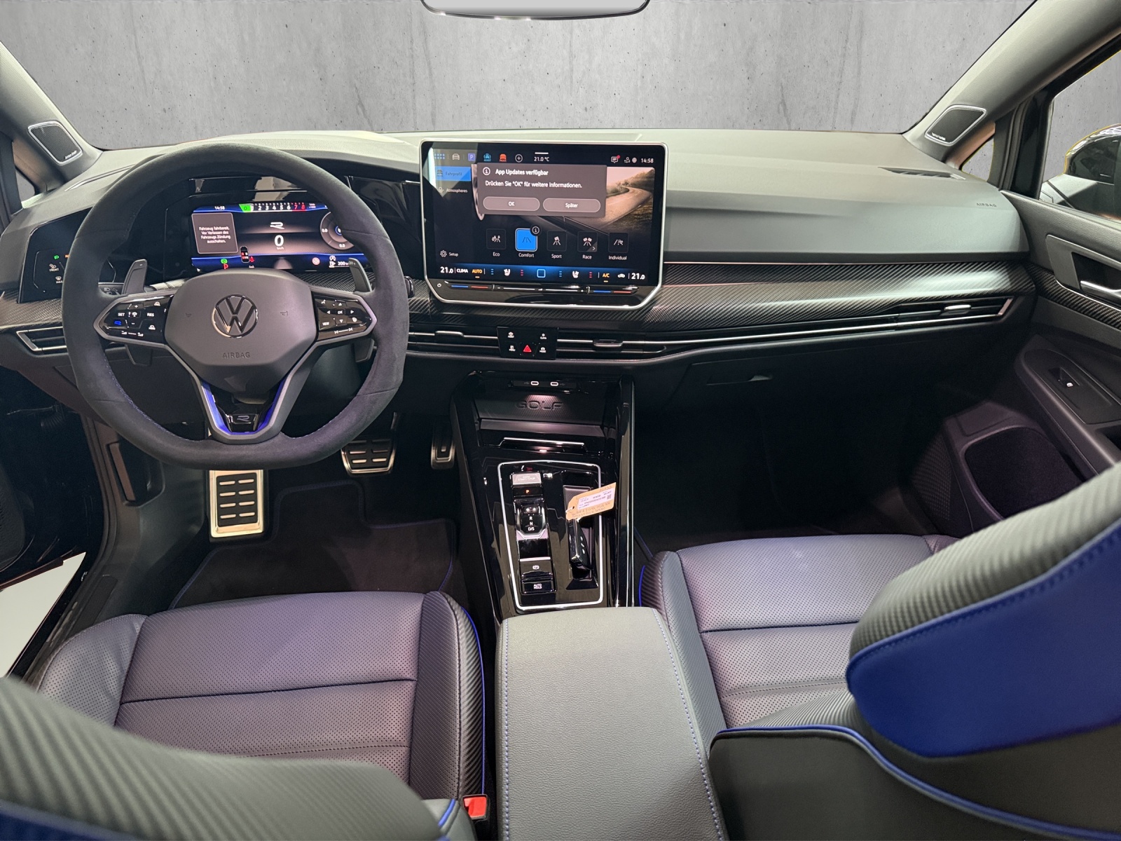 VW Golf 2.0 TSI R DSG 4 Motion-image-8