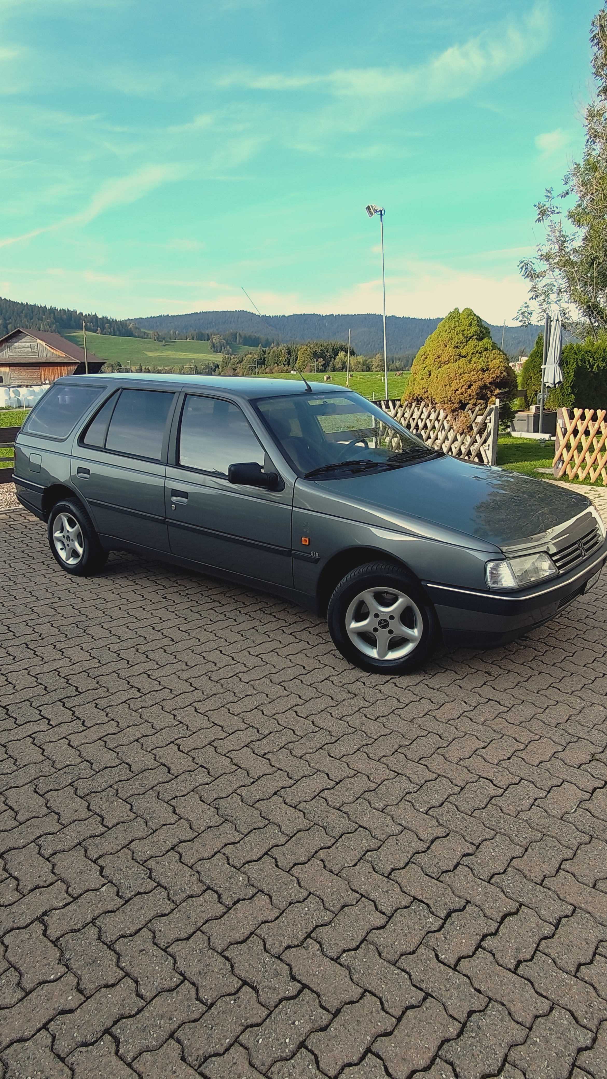 Car photo