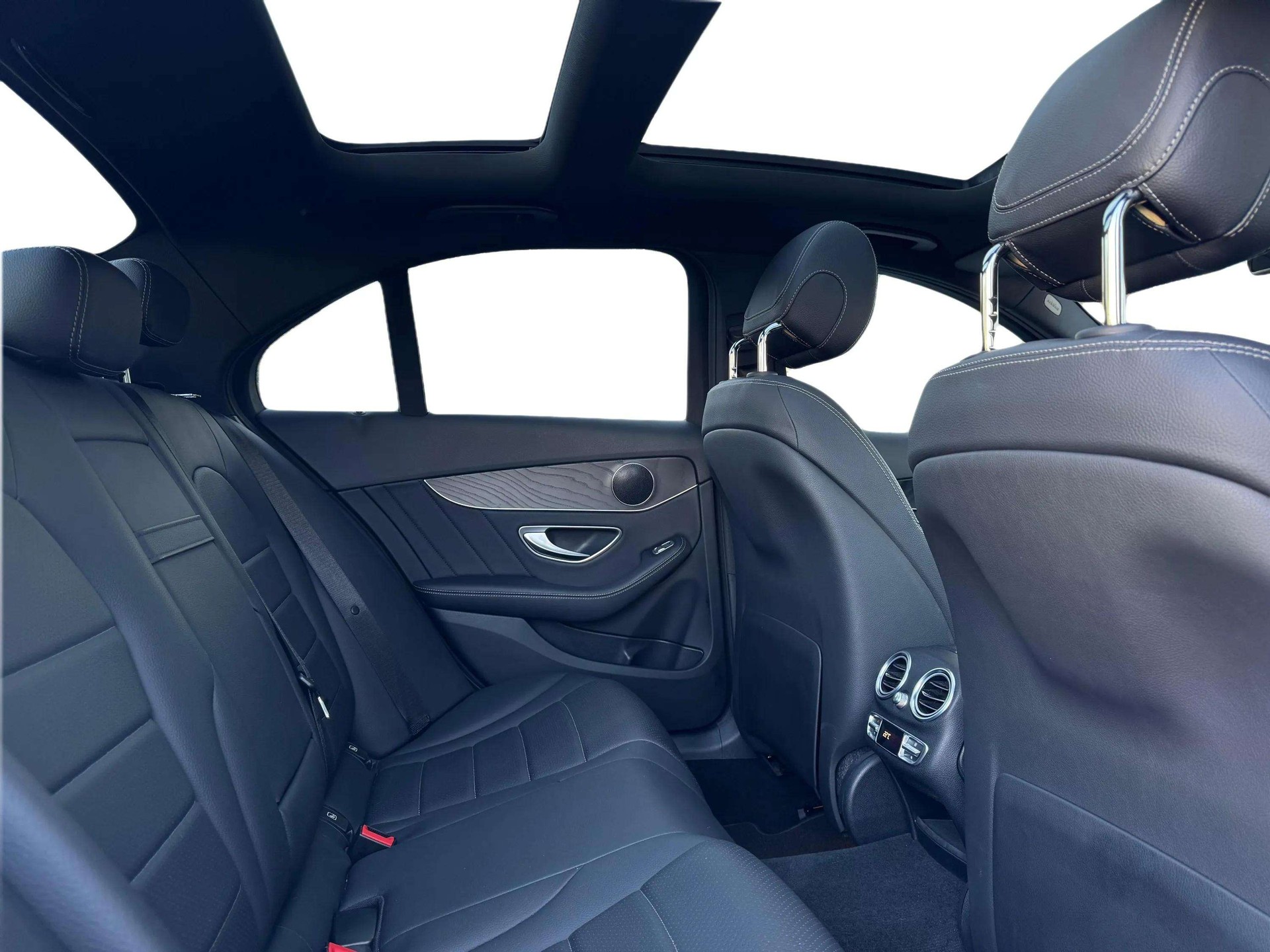 MERCEDES-BENZ C 250 BlueTEC AMG Line 4Matic 9G-Tronic-image-19