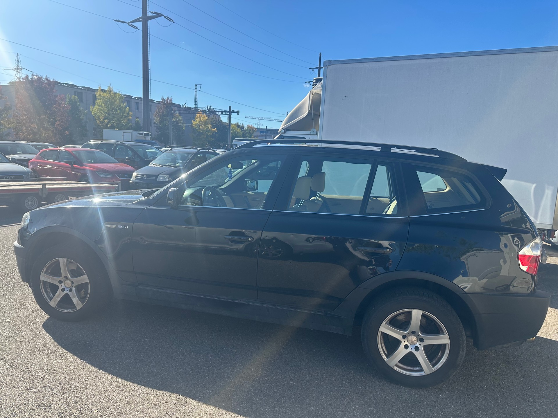BMW X3 2.5i-image-4