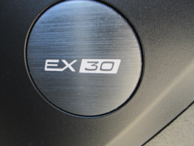 VOLVO EX 30 CC E60 Twin Performance AWD-image-4
