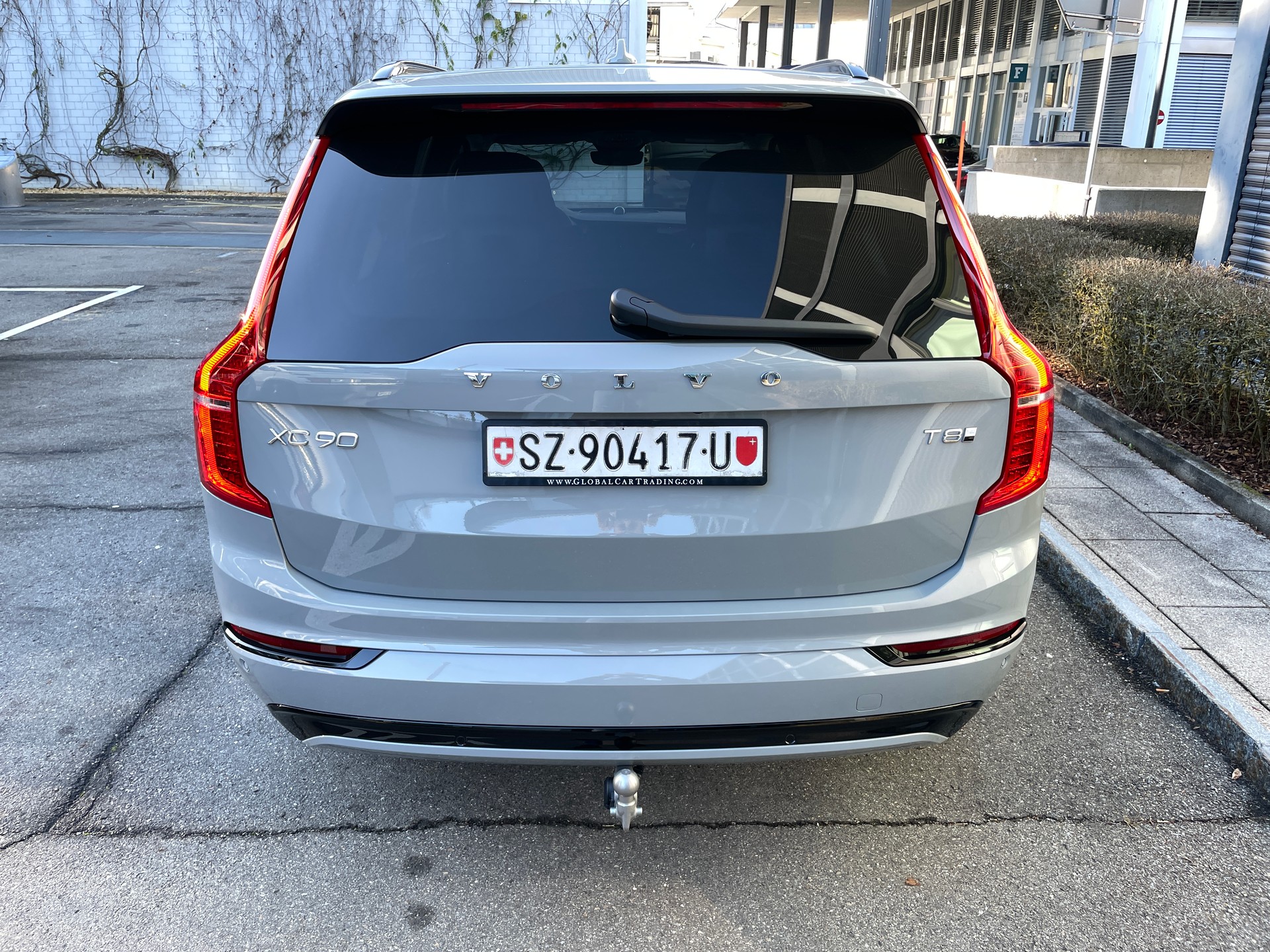 VOLVO XC90 T8 eAWD PluginHybrid Ultra Dark Geartronic-image-4