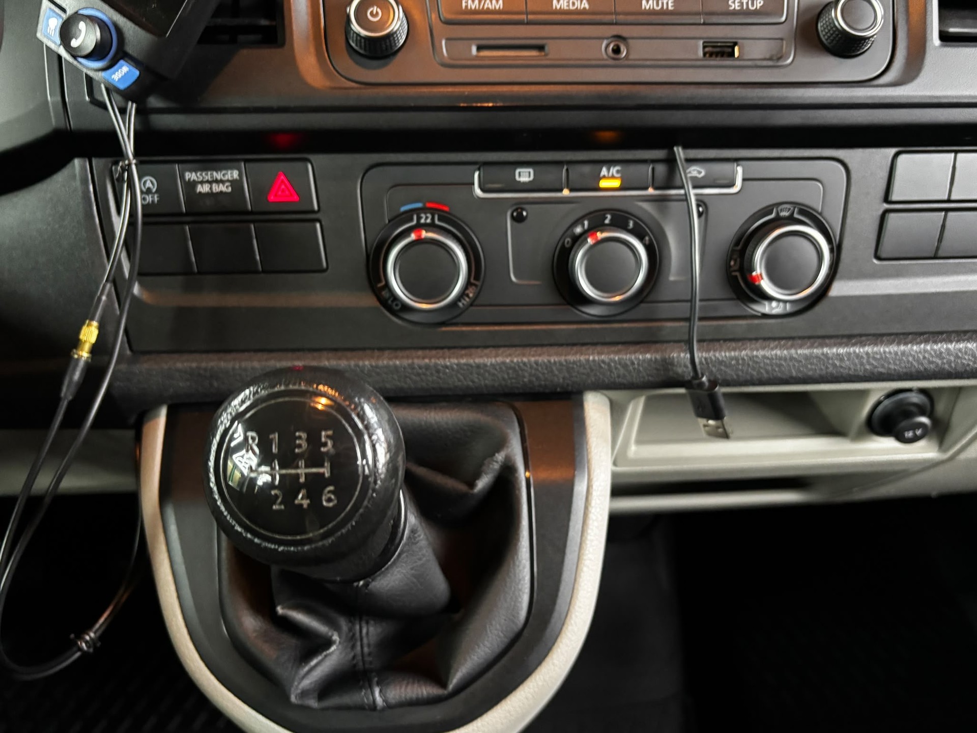 VW T6 2.0 TDI-image-12