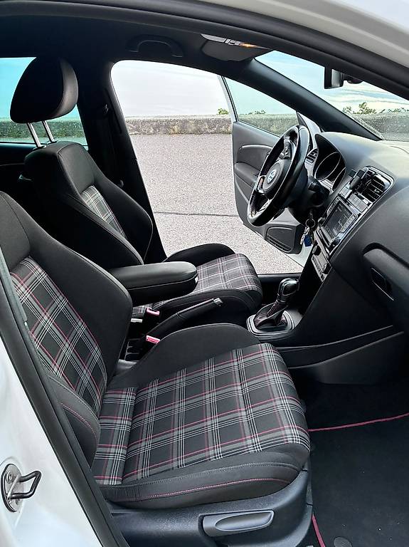VW Polo 1.8 TSI GTI DSG-image-1