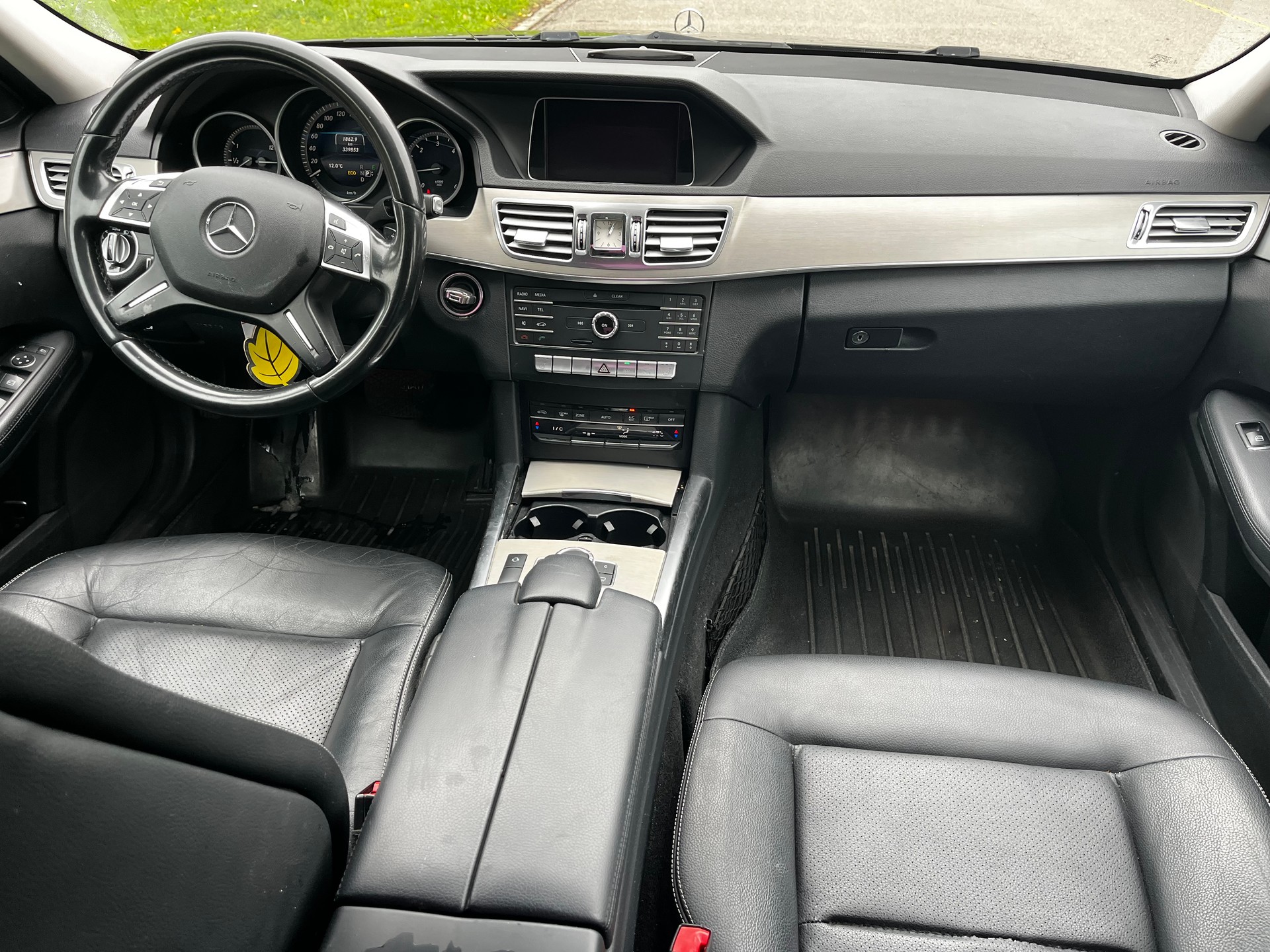 MERCEDES-BENZ E 200 BlueTEC 7G-Tronic-image-11