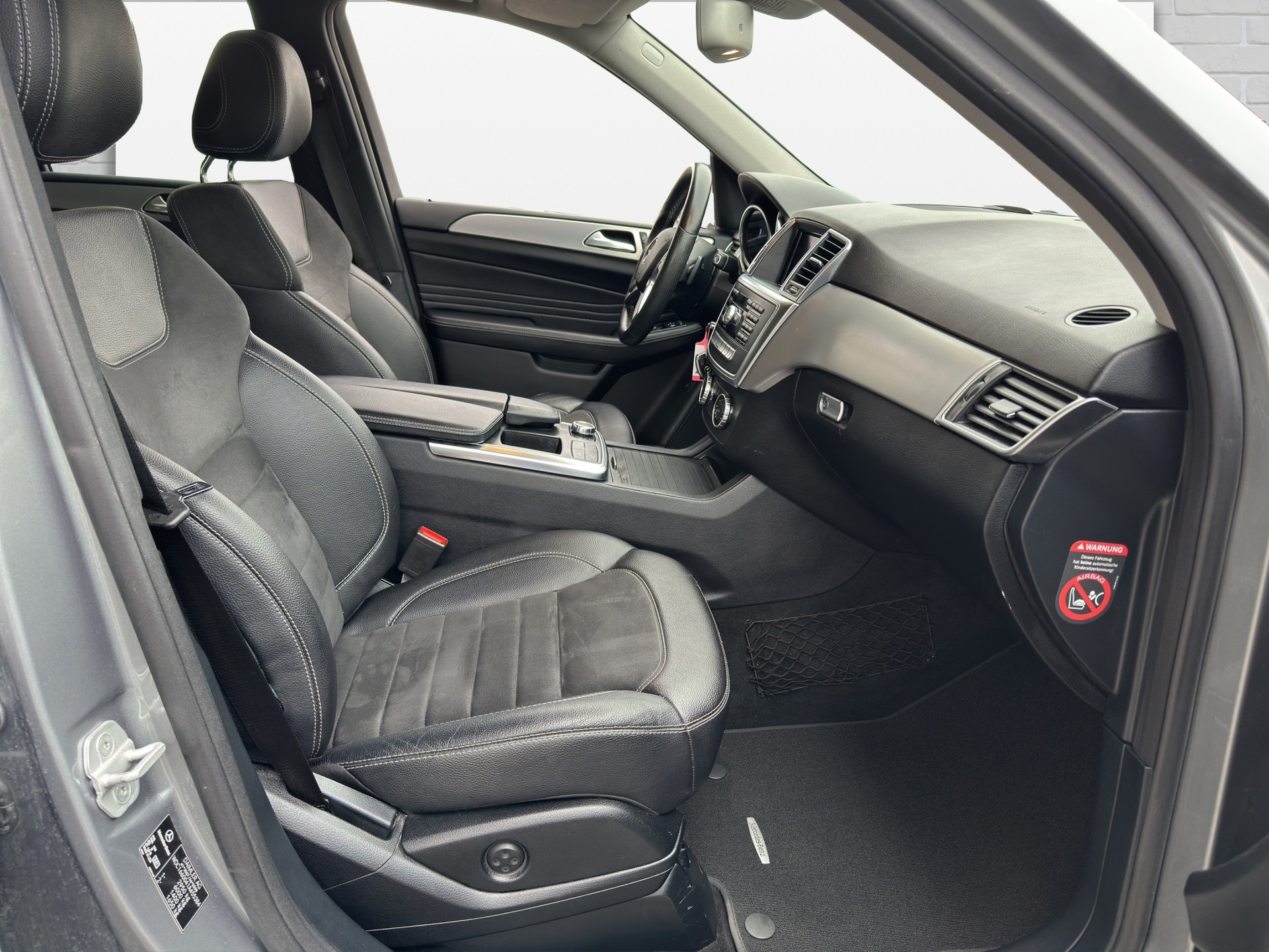 MERCEDES-BENZ ML 250 BlueTEC 4Matic 7G-Tronic-image-10