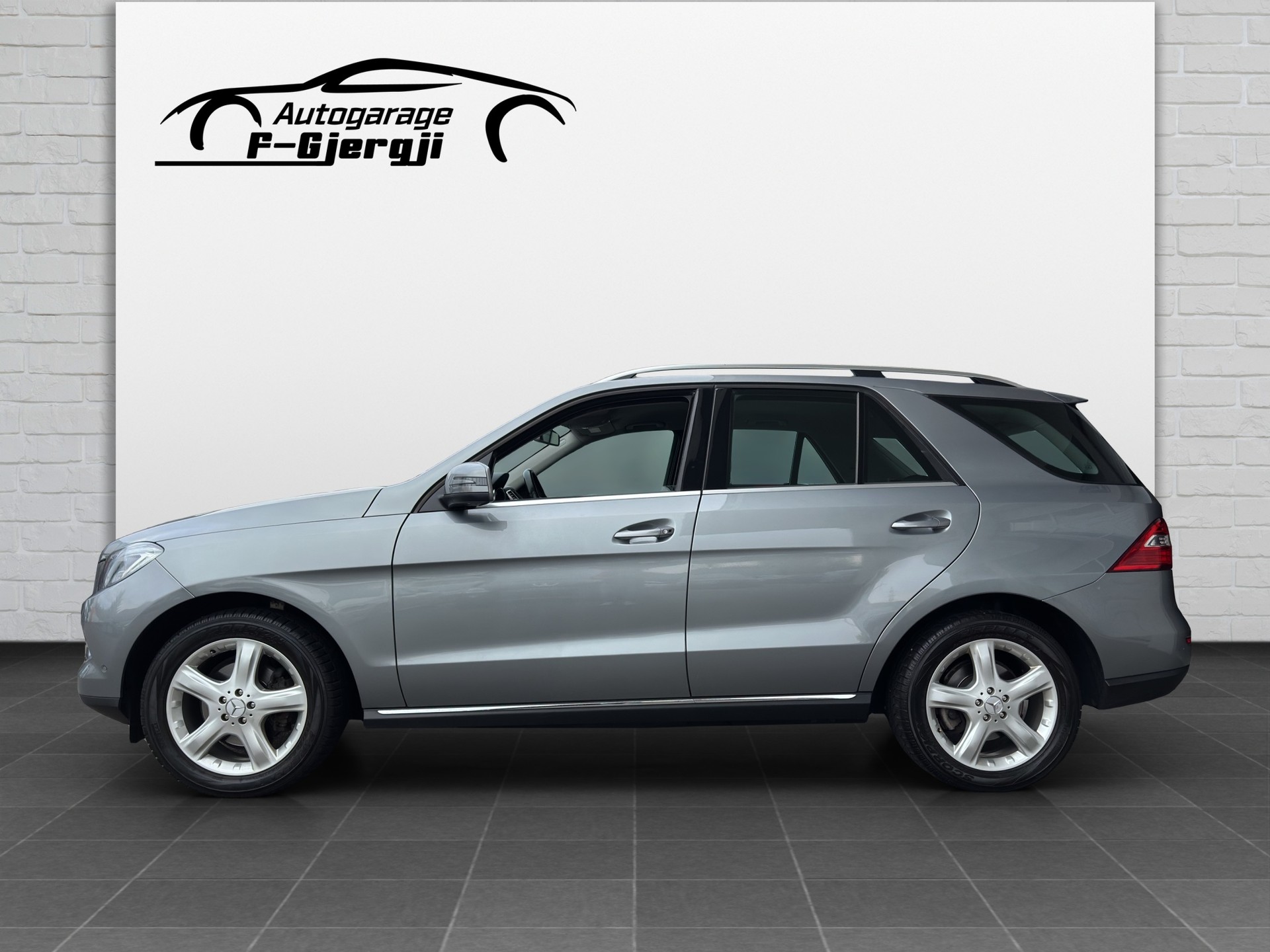 MERCEDES-BENZ ML 250 BlueTEC 4Matic 7G-Tronic-image-4