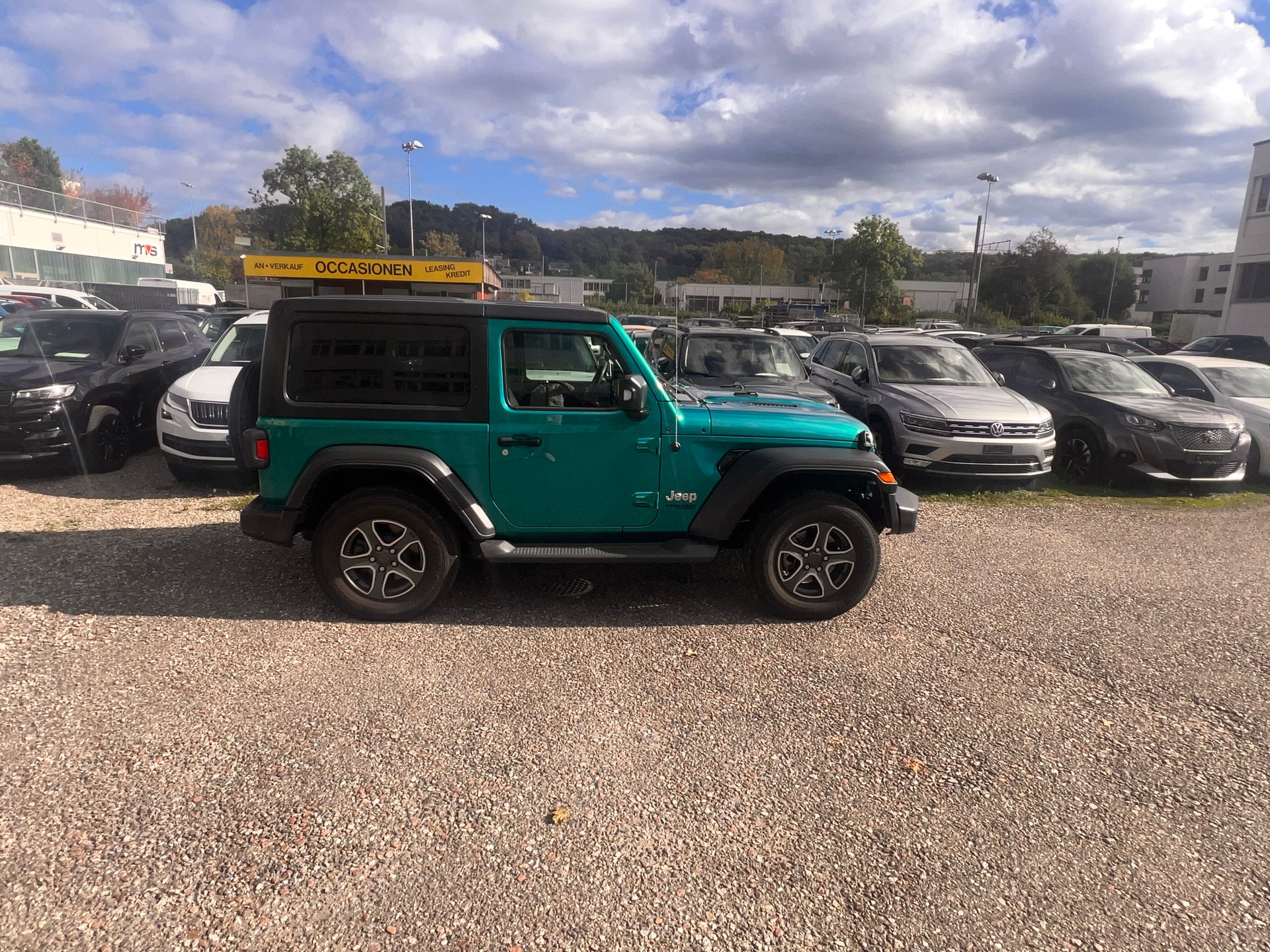JEEP Wrangler 2.2MJ Sport Automatic-image-5