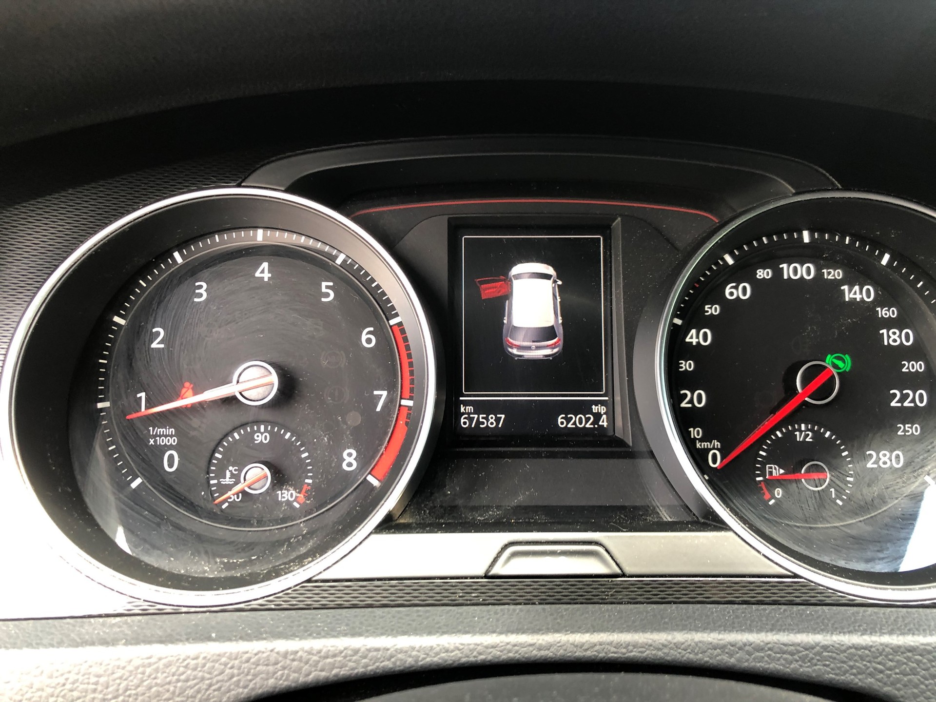 VW Golf 2.0 TSI GTI Performance-image-8