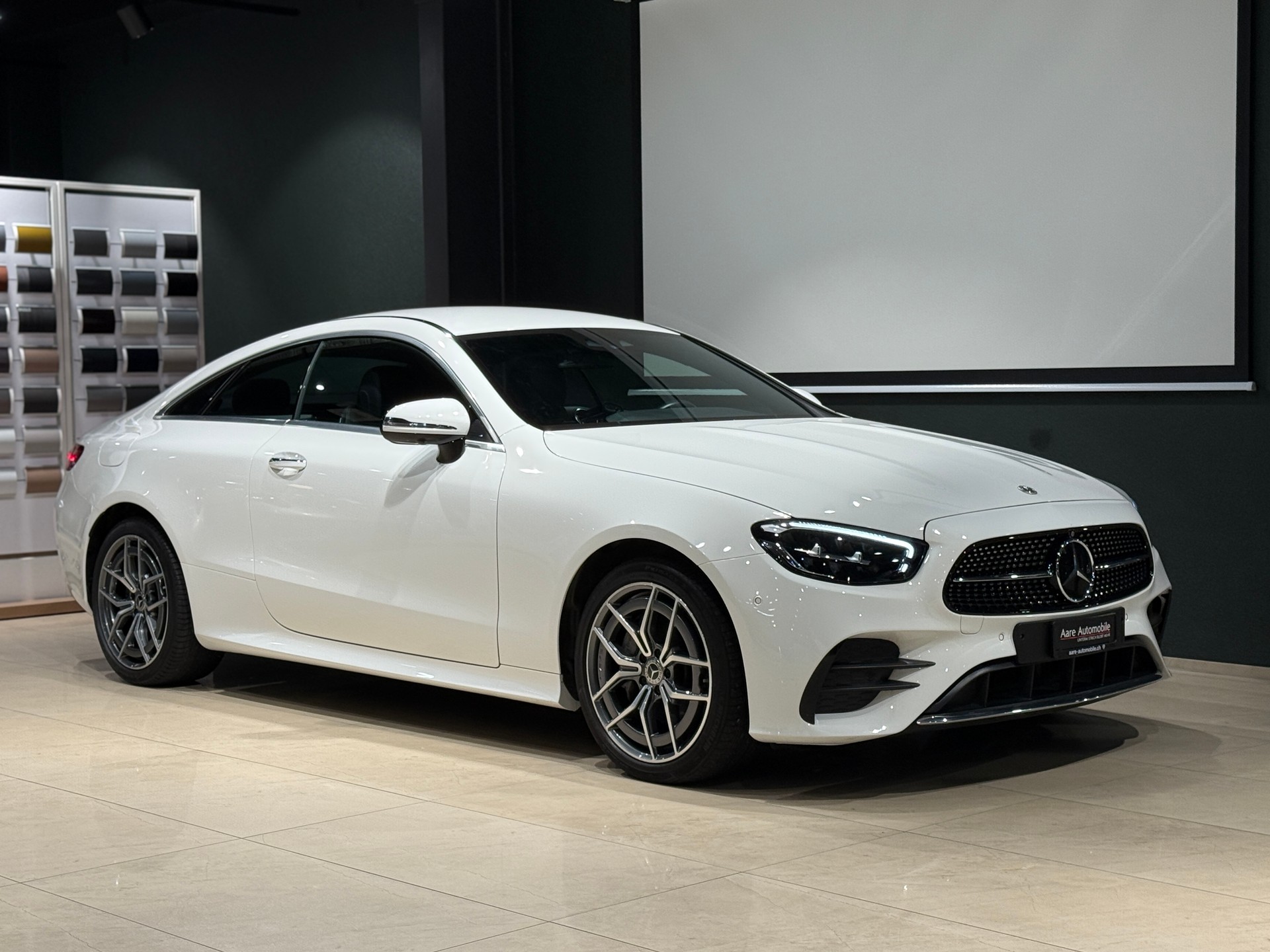 MERCEDES-BENZ E 220 d Coupé 4Matic AMG Line 9G-Tronic