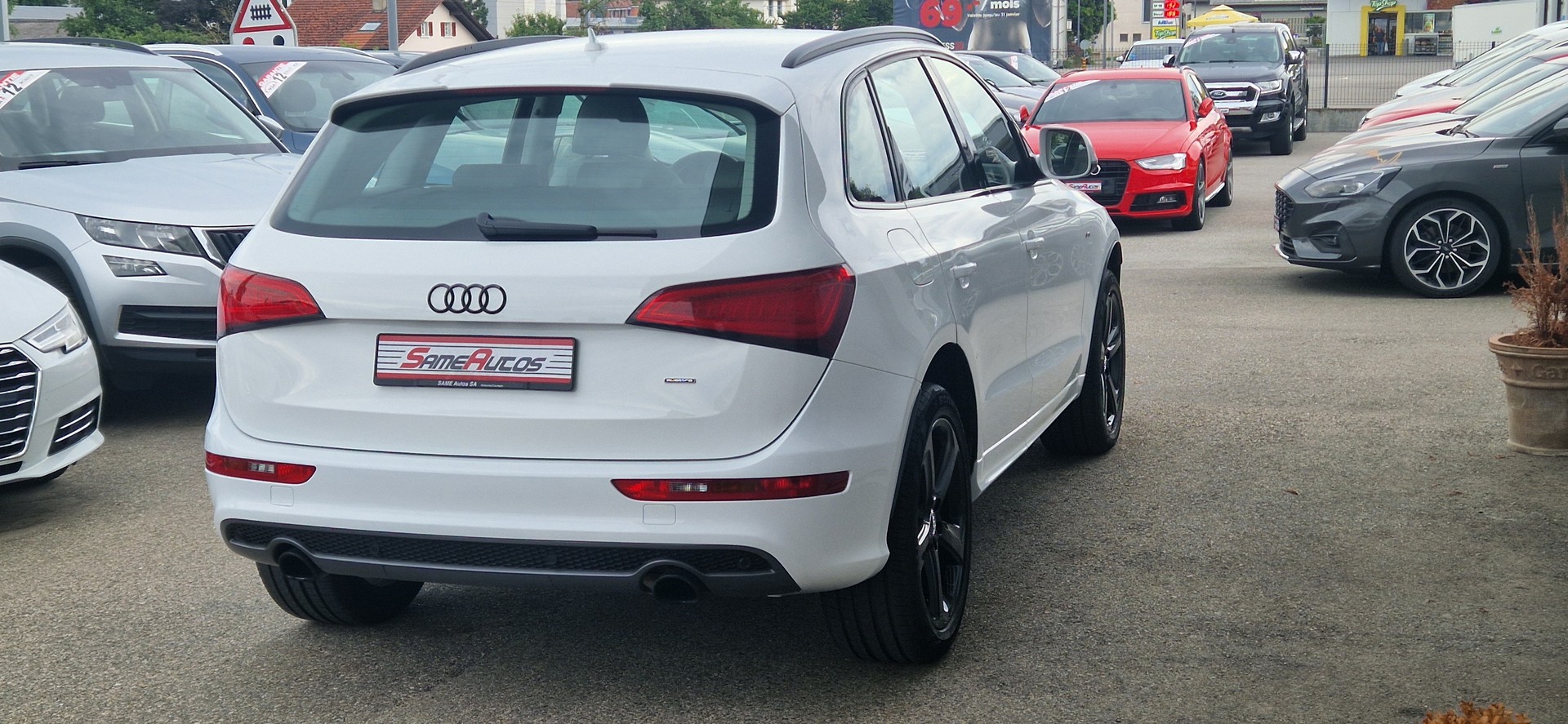 AUDI Q5 3.0 TFSI quattro tiptronic-image-1