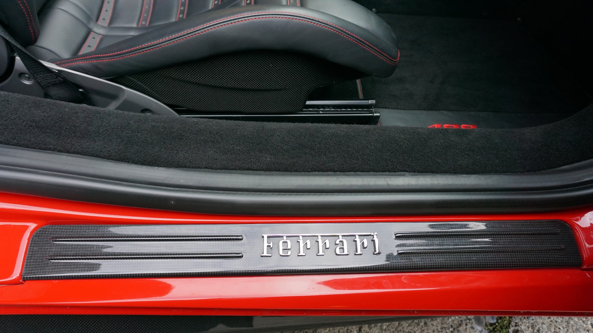 FERRARI 488 Spider 3.9 V8-image-27