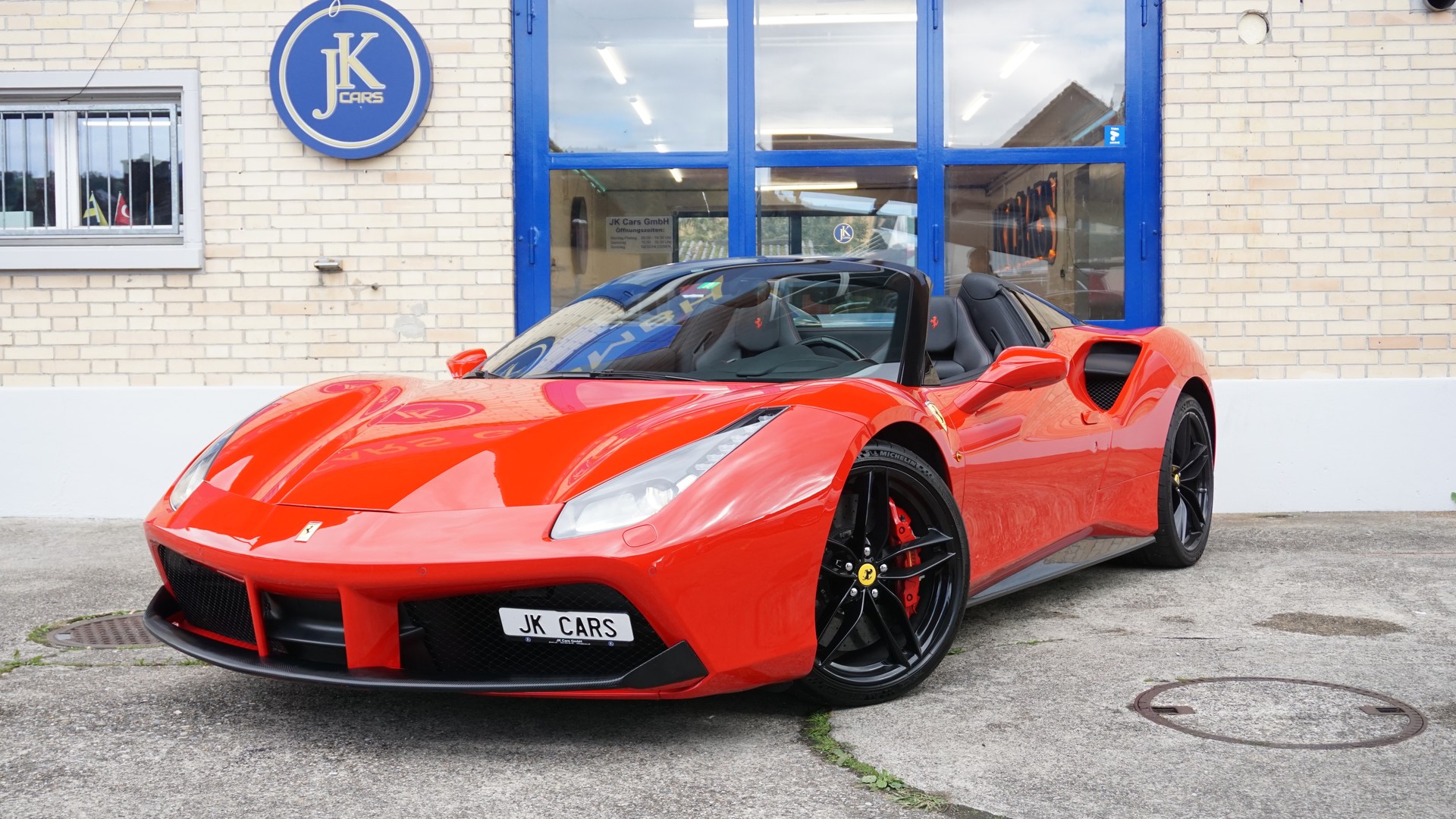 FERRARI 488 Spider 3.9 V8-image-3