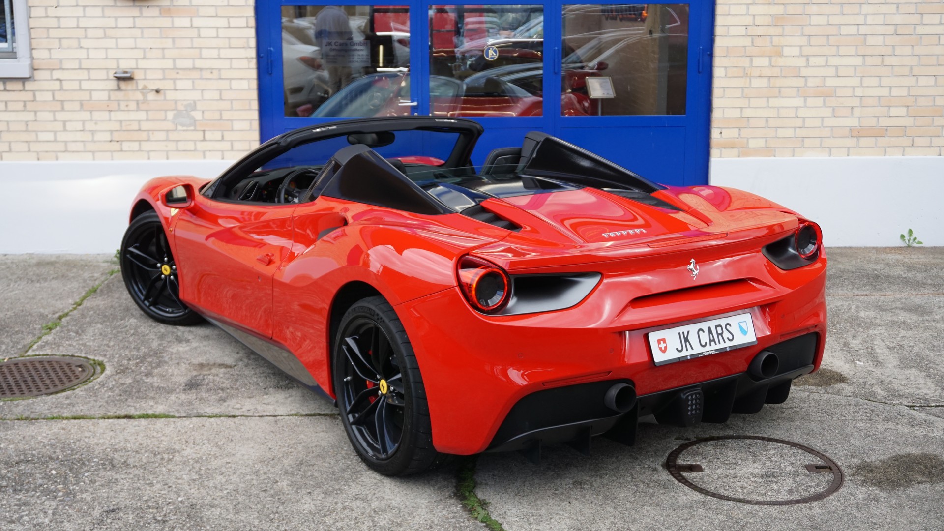 FERRARI 488 Spider 3.9 V8-image-12