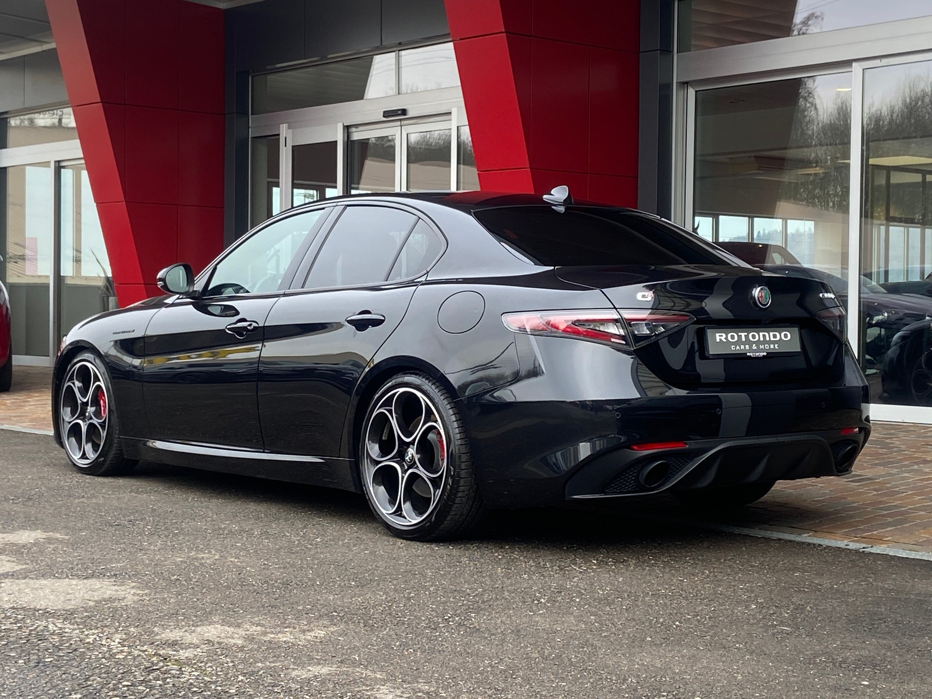 ALFA ROMEO Giulia 2.0 Competizione Pack Q4 AT8-image-18